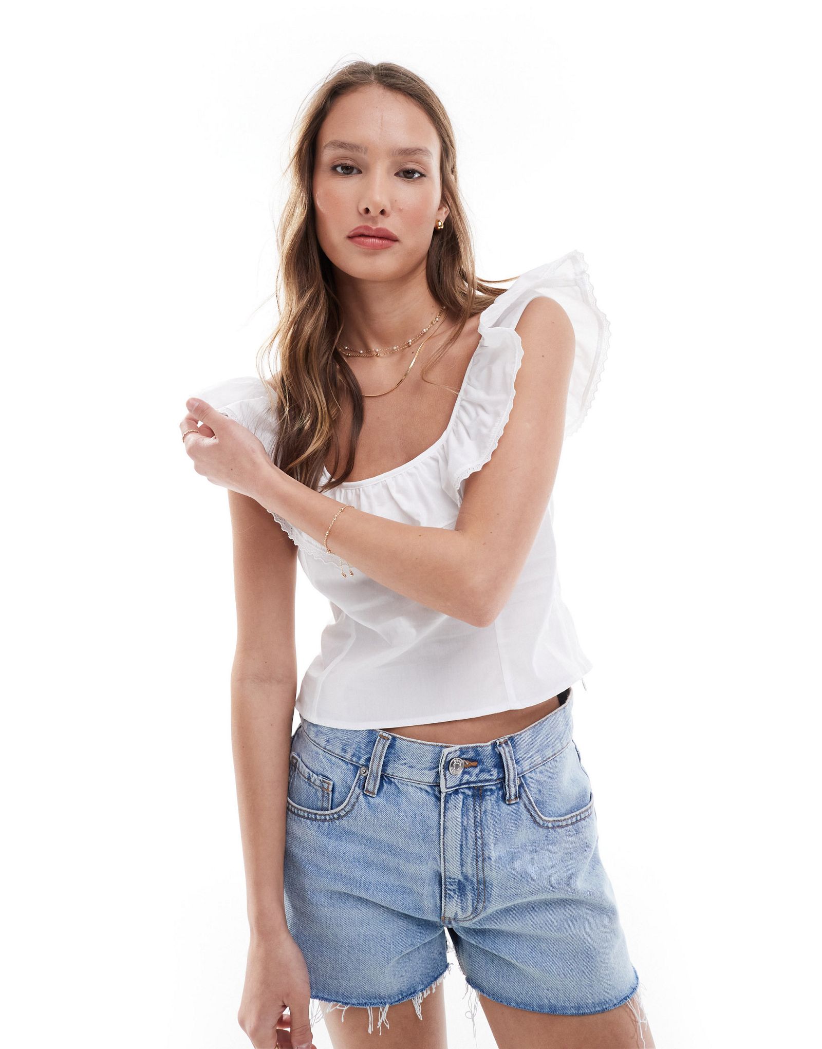 Цвет слоновой кости с квадратным вырезом и оборками ASOS DESIGN