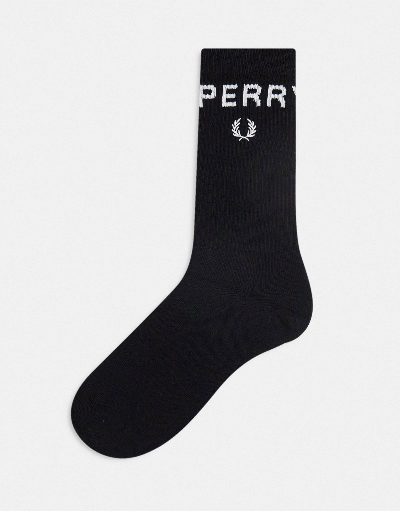 Черные носки с яркими кончиками Fred Perry 3590₽