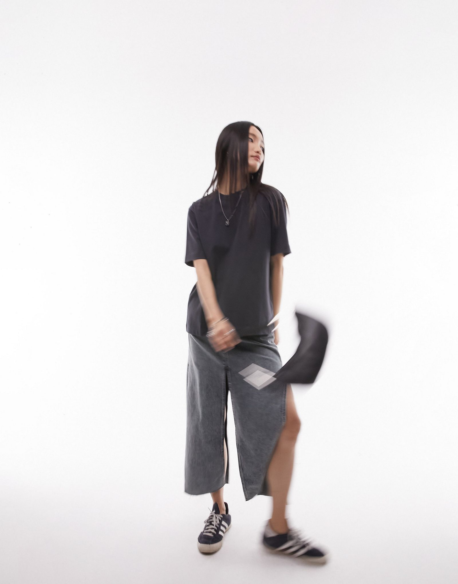 Сланцевая базовая футболка Topshop с короткими рукавами премиум-класса 7090₽