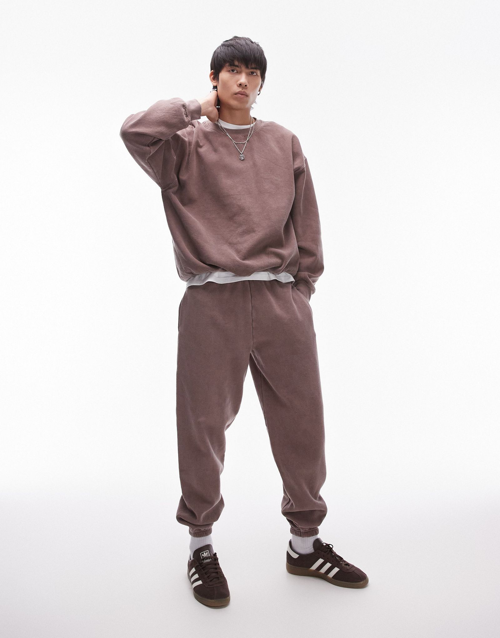 Розовый свитшот оверсайз Topman Vintage Wash 6090₽