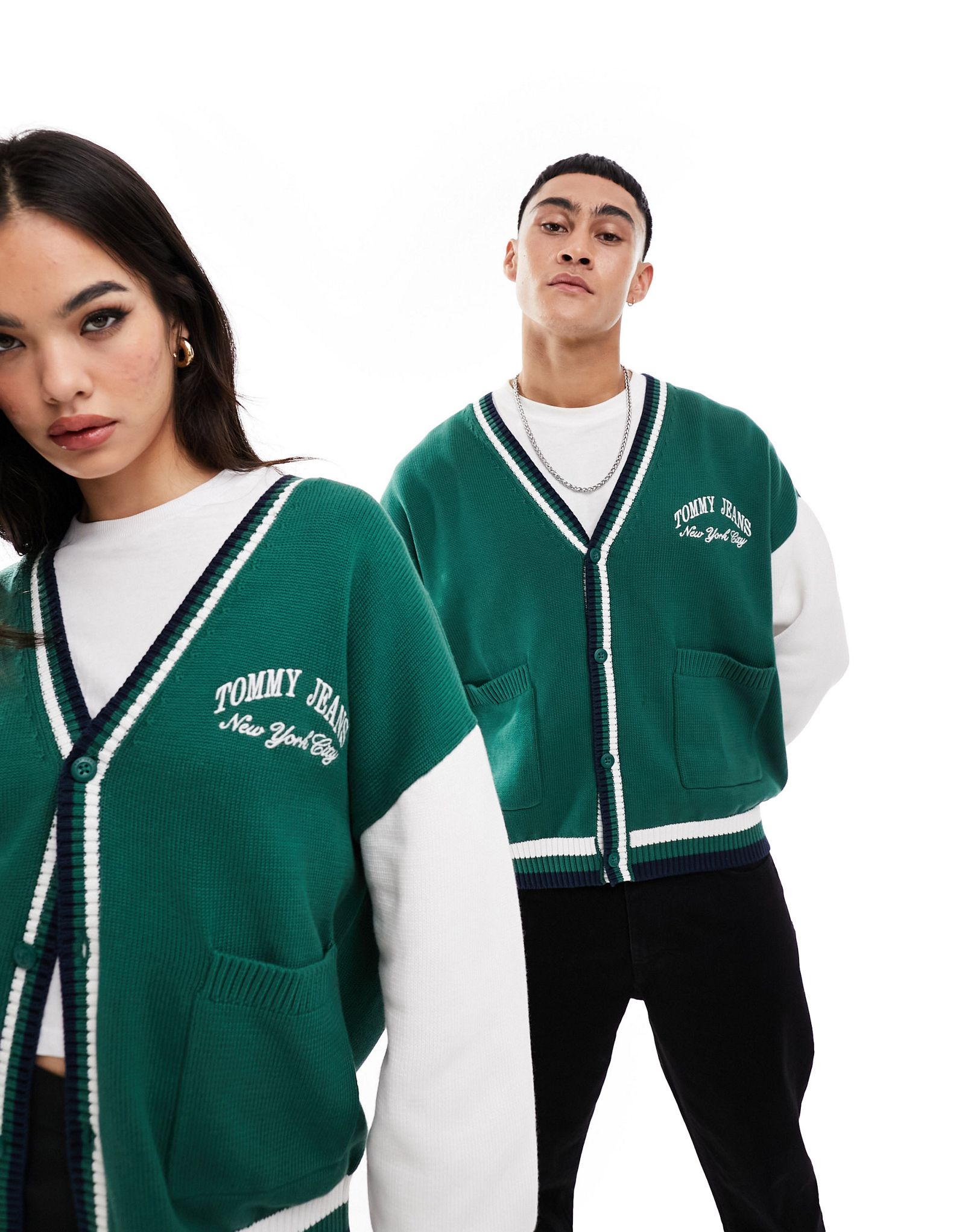 Зеленый университетский кардиган свободного кроя в стиле колор-блок Tommy Jeans 21290₽