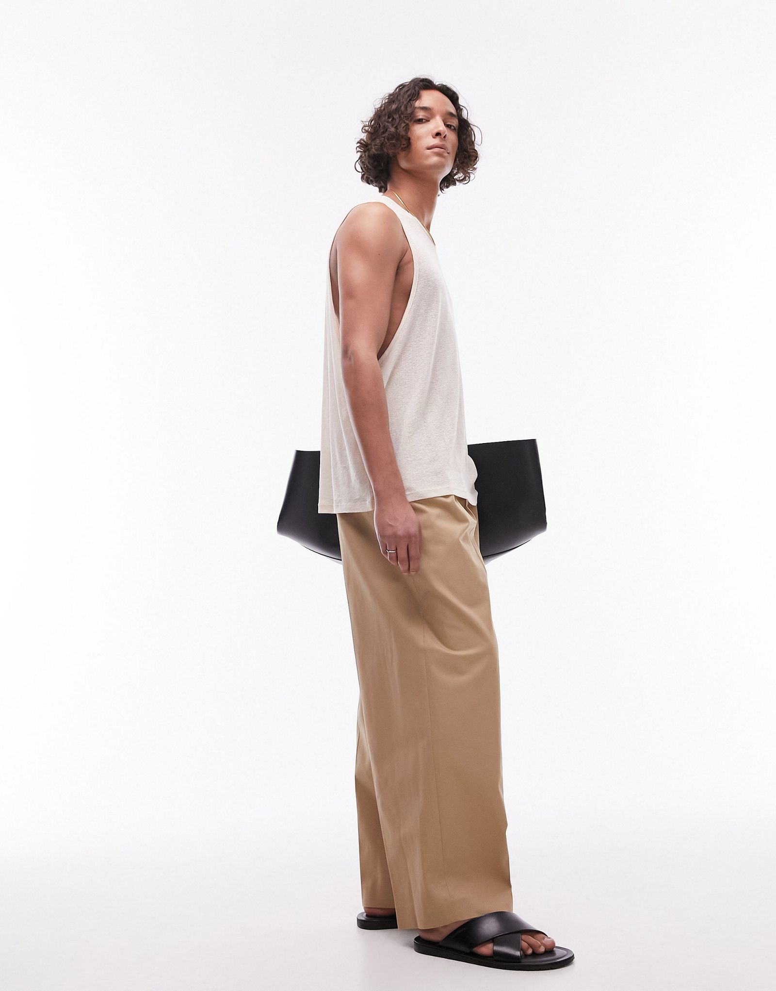 Бежевые широкие брюки из хлопка Topman 4890₽