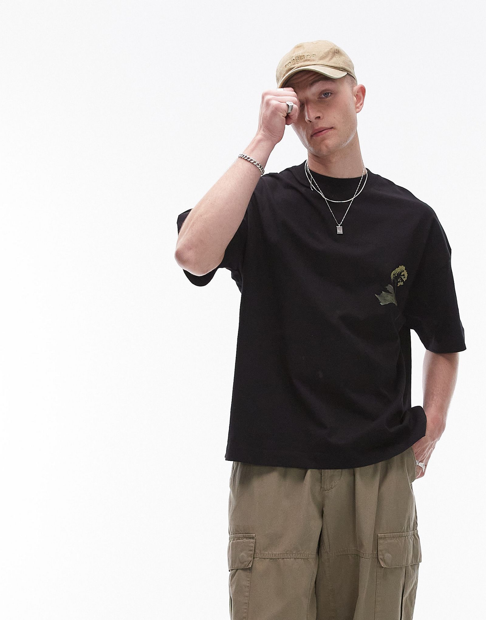 Черная футболка премиум-класса Topman с прижатым цветком спереди и сзади 7690₽