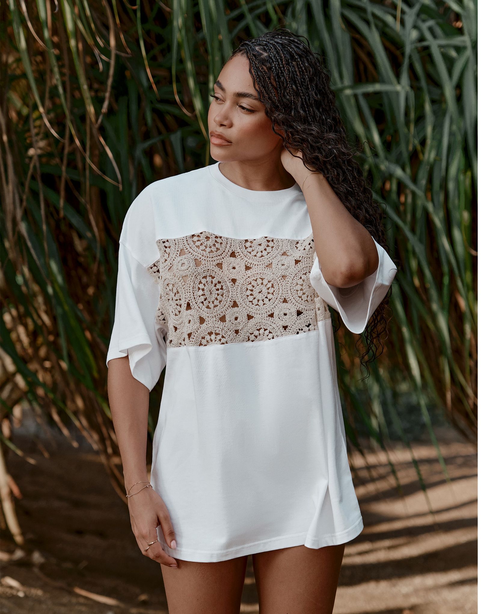 Кремовый комплект из пляжной футболки с вязаными крючком крючком 4th - Reckless x Loz Vassallo