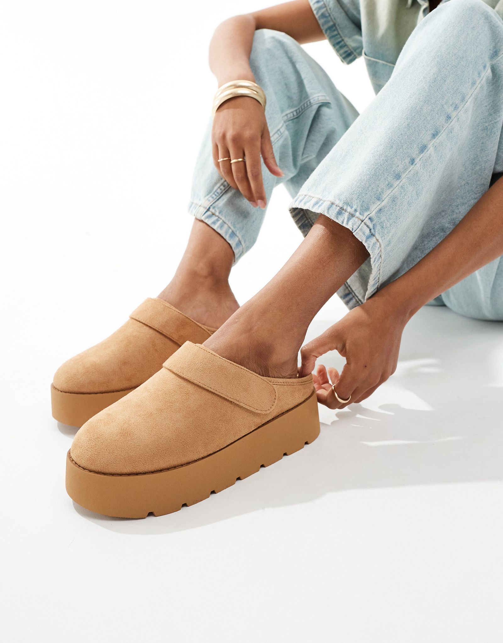 Коричневые мюли на платформе Pull-Bear 7490₽