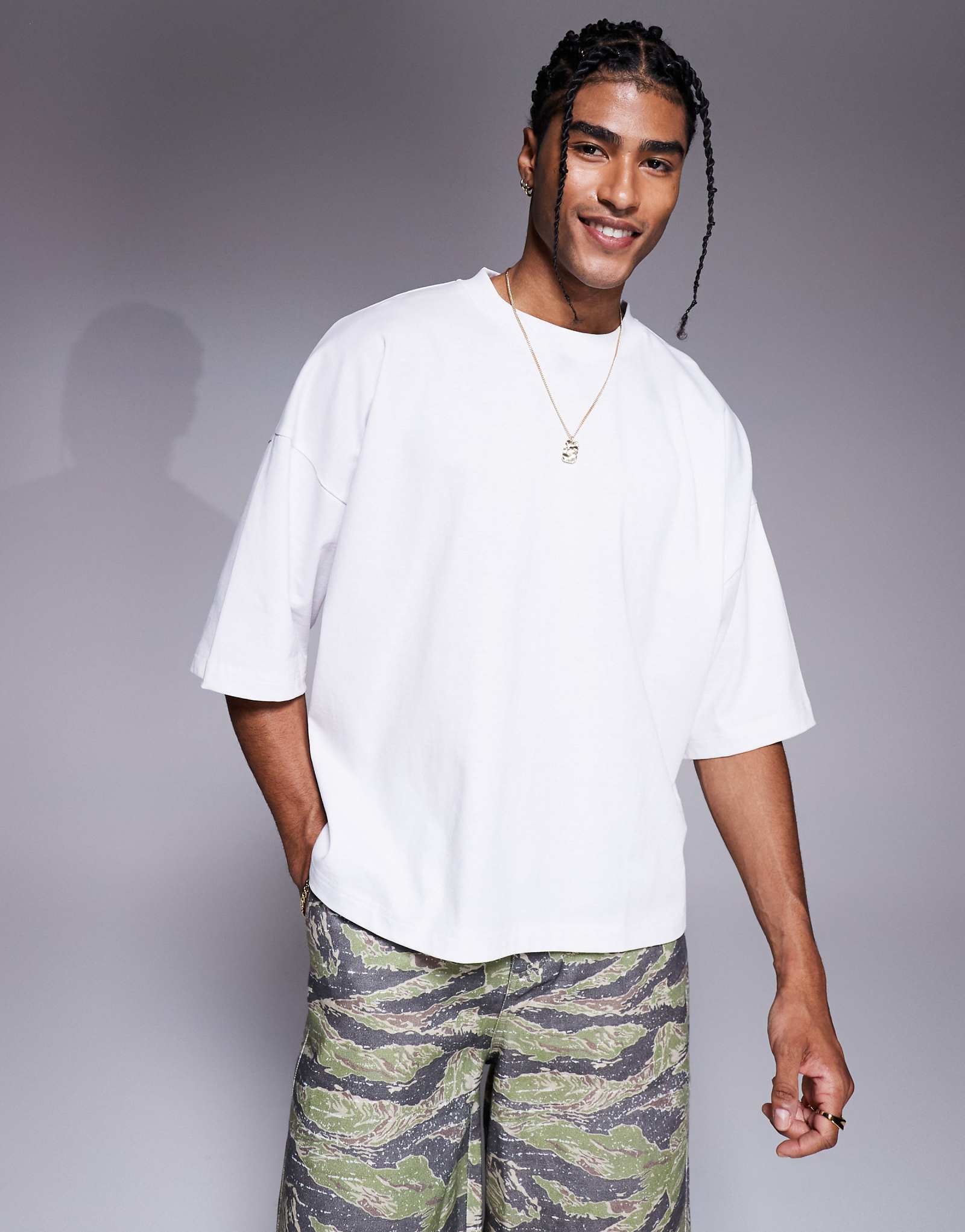 ASOS DESIGN extreme oversized t-shirt in white 4690₽