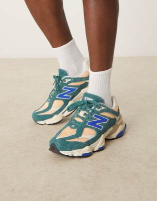 Мужские кроссовки New Balance 9060 унисекс в разноцветном цвете с синими деталями
