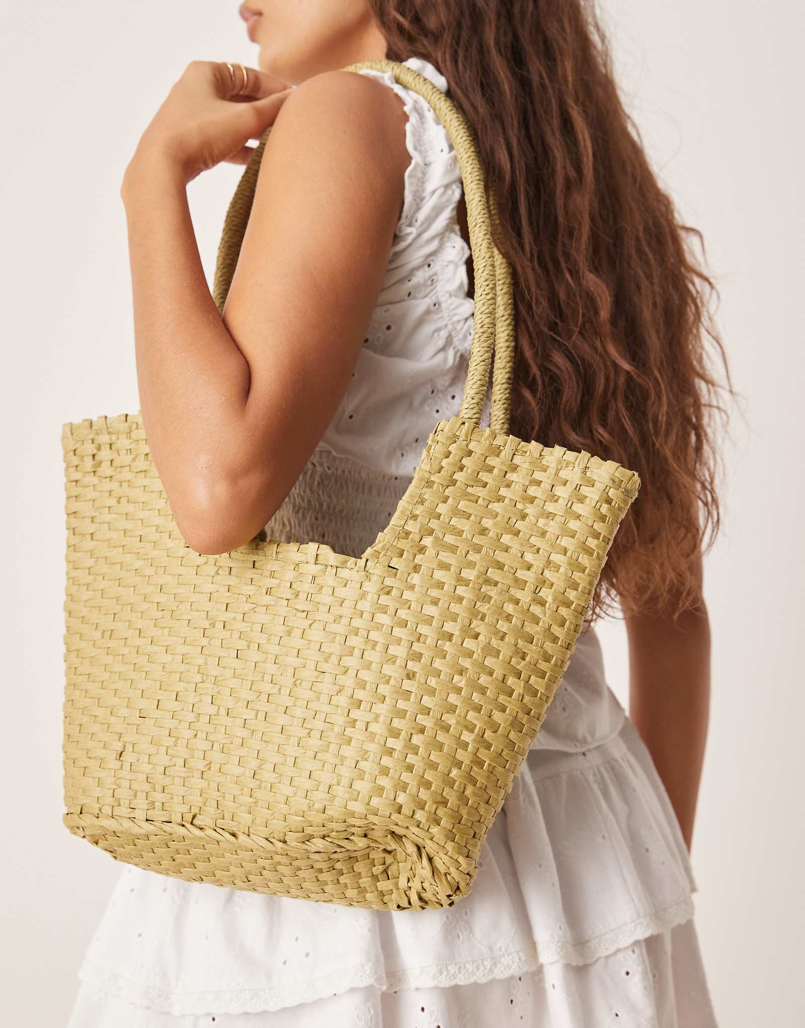My Accessories straw basket bag in green 3690₽