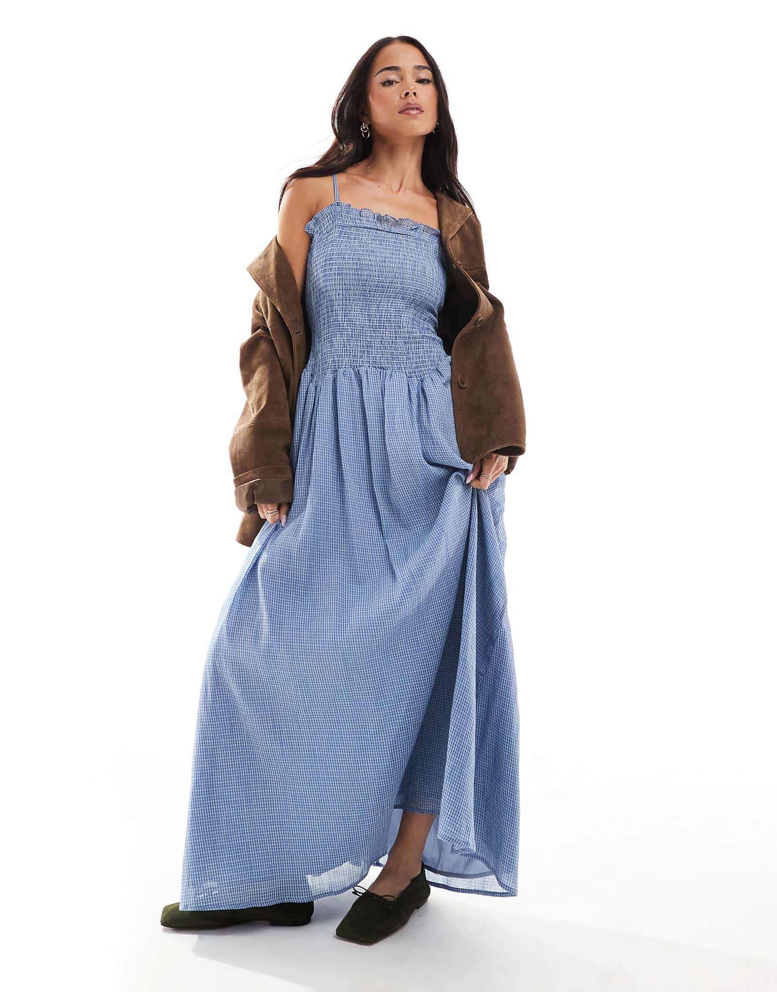 Daisy Street shirred drop waist maxi dress in blue gingham 8090₽