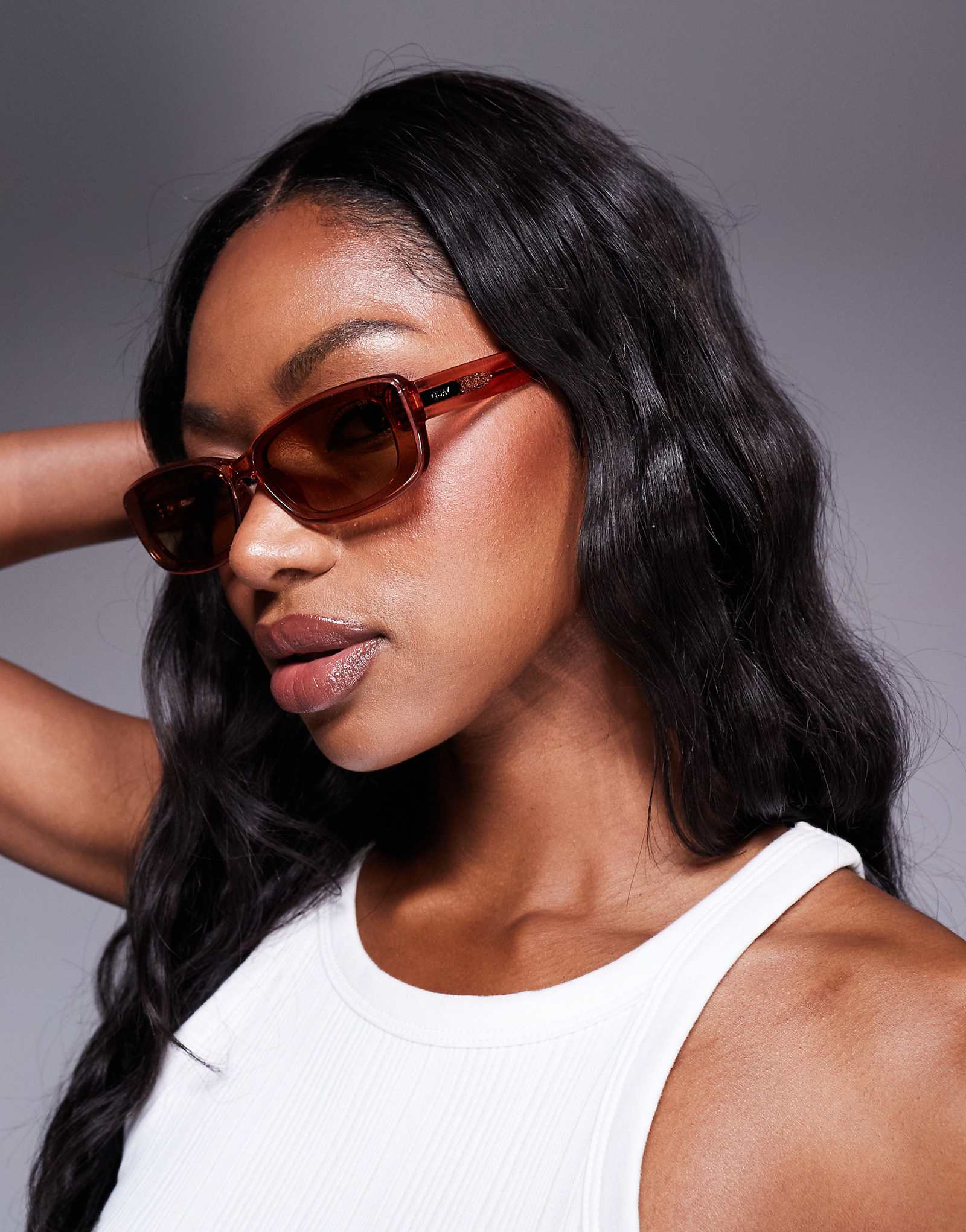 Quay vibe check rectangle sunglasses in blush pink