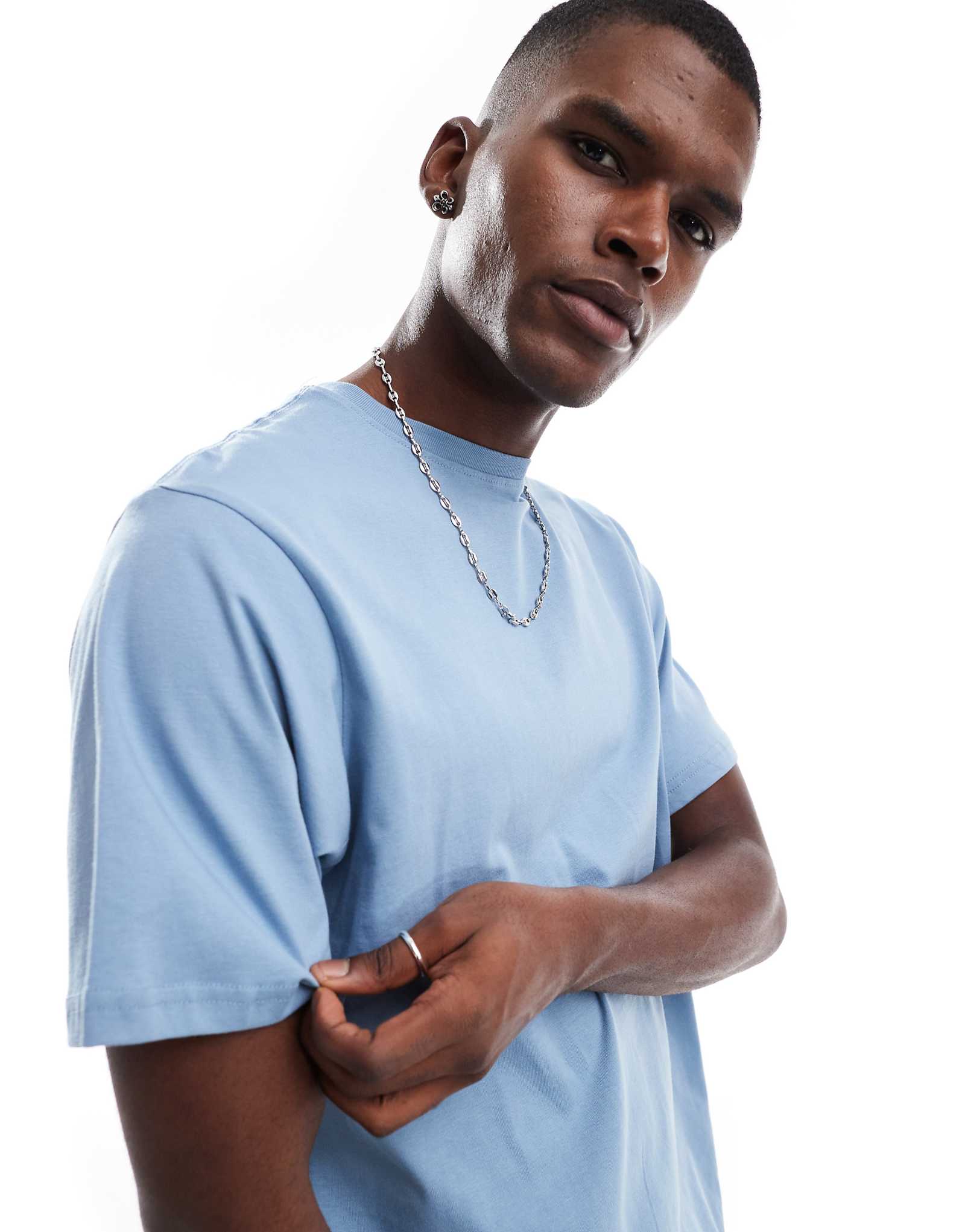 Pull-Bear regular t-shirt in blue 2090₽