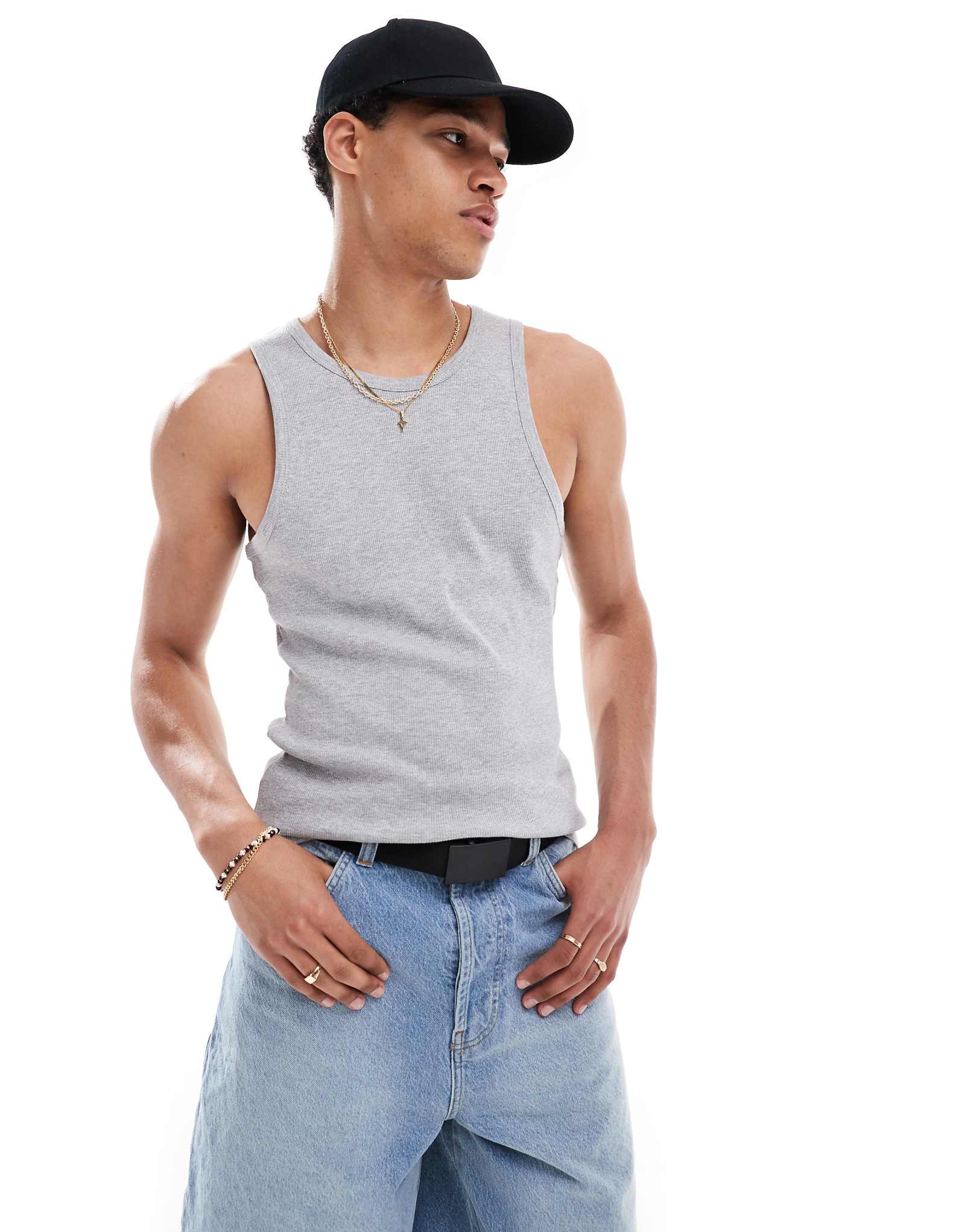 Pull-Bear ribbed tank in gray 2290₽