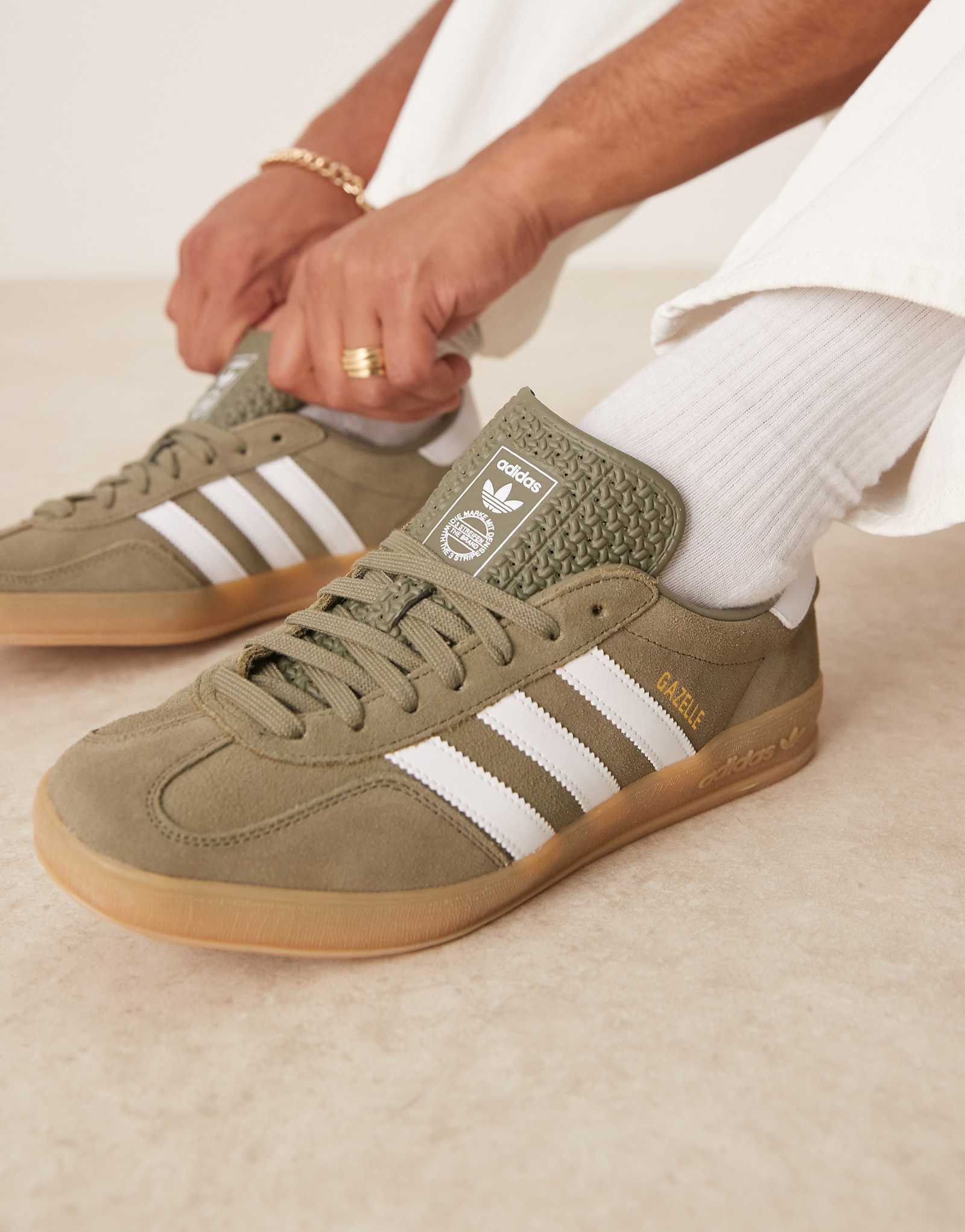 adidas Originals Gazelle indoor sneakers in khaki green 15890₽