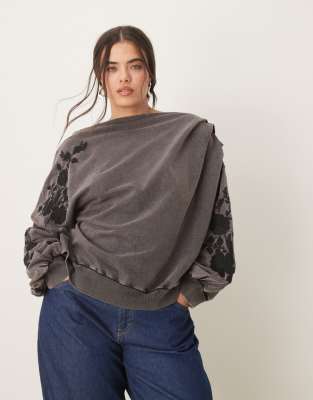 Толстовка ASOS DESIGN с открытыми плечами и вышивкой в стиранном черном цвете