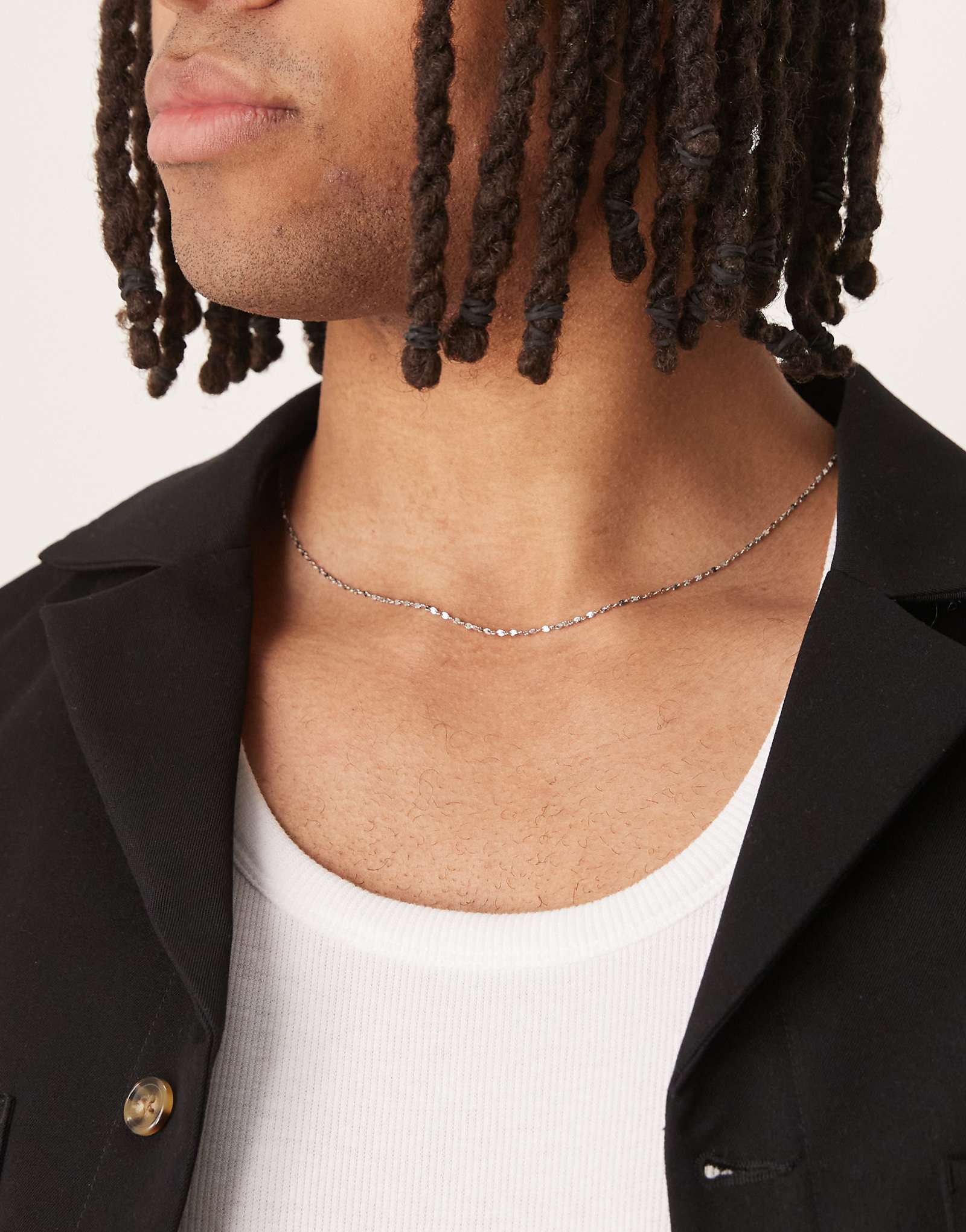 ASOS DESIGN waterproof stainless steel fine twisted chain necklace in silver tone 3590₽