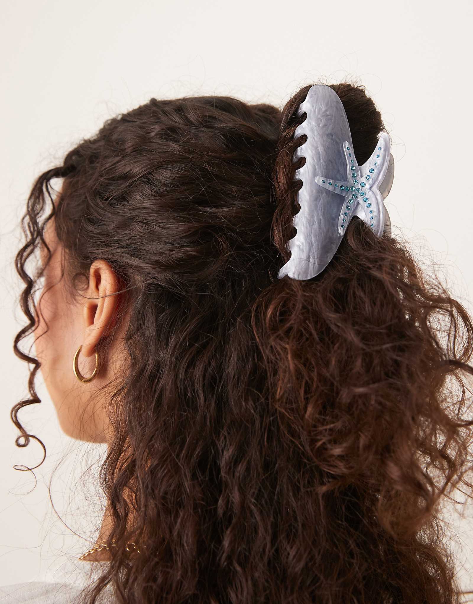 Accessorize large starfish claw clip in blue 2590₽
