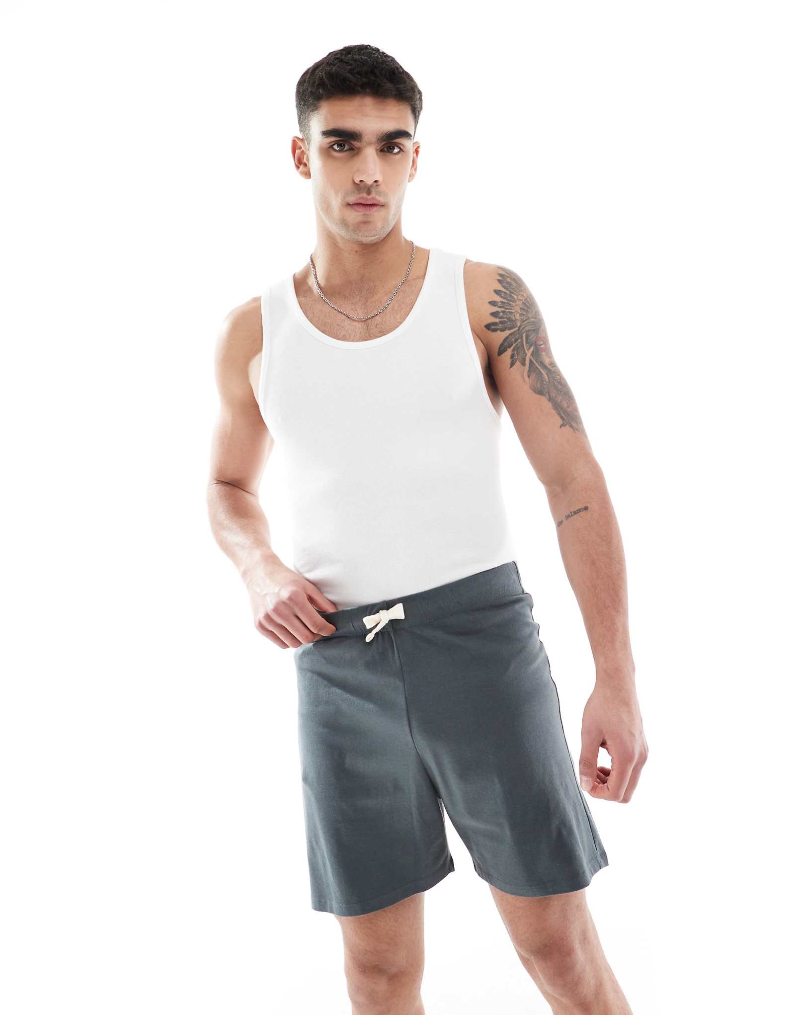 ASOS DESIGN lounge shorts with drawstring in dark shadow 4090₽