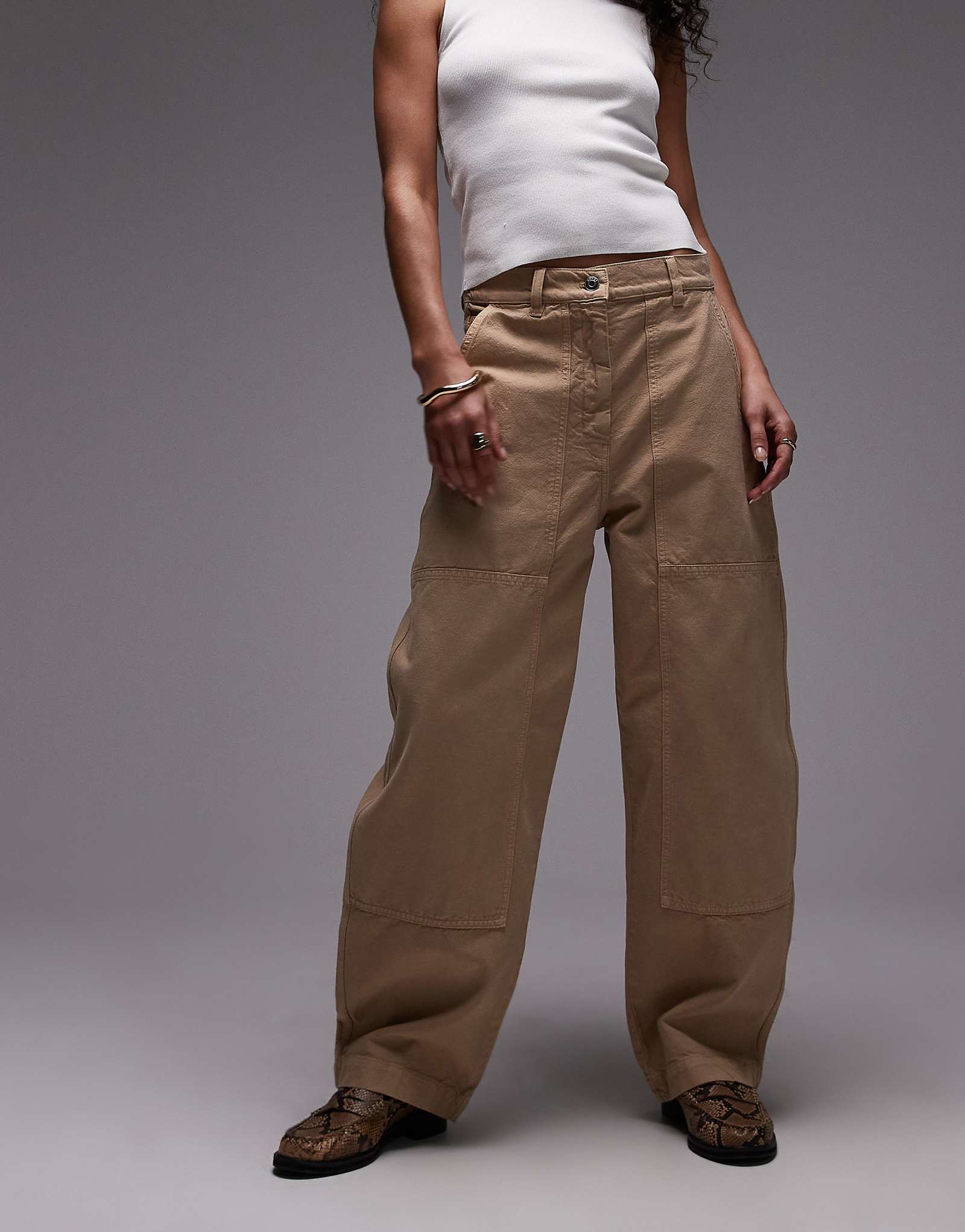 ARKET workwear pants with triple stitch detail in washed beige 22990₽