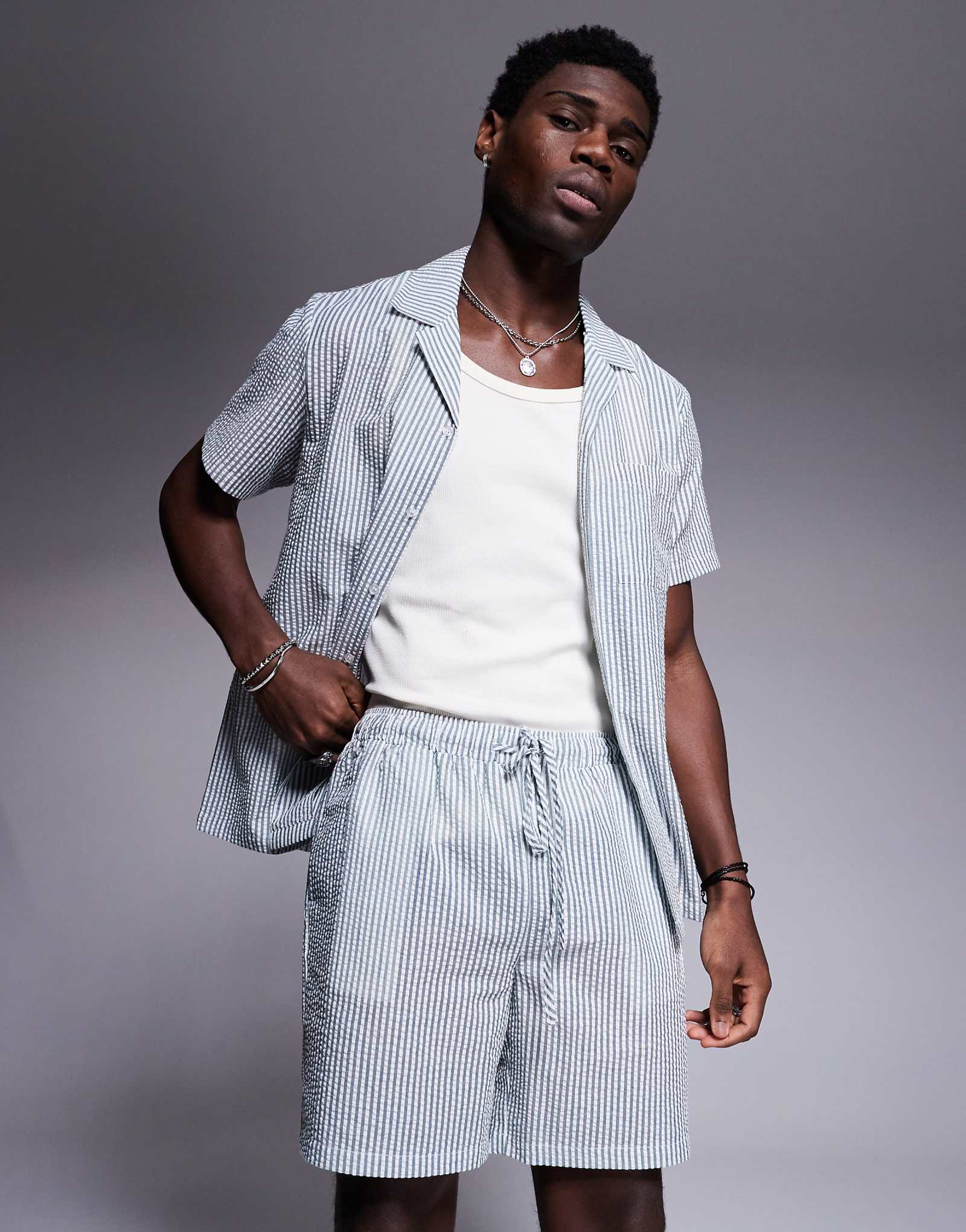 South Beach seersucker beach short in dark gray - part of a set 6290₽