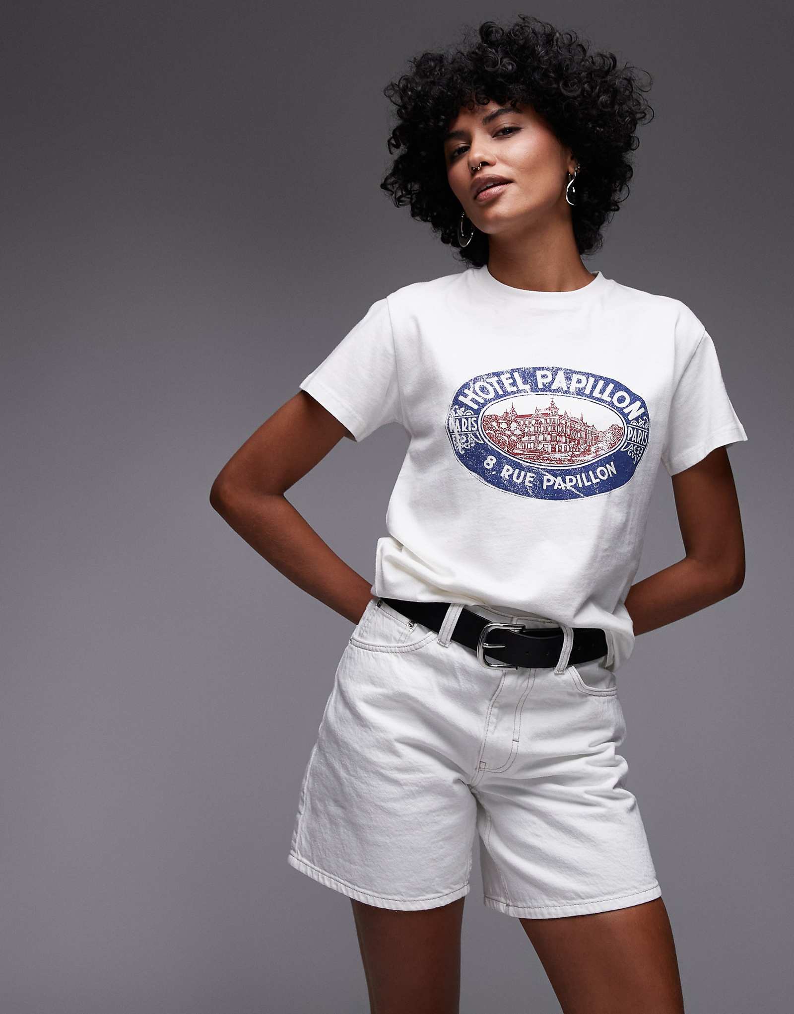 Topshop denim shorts in bone 9190₽