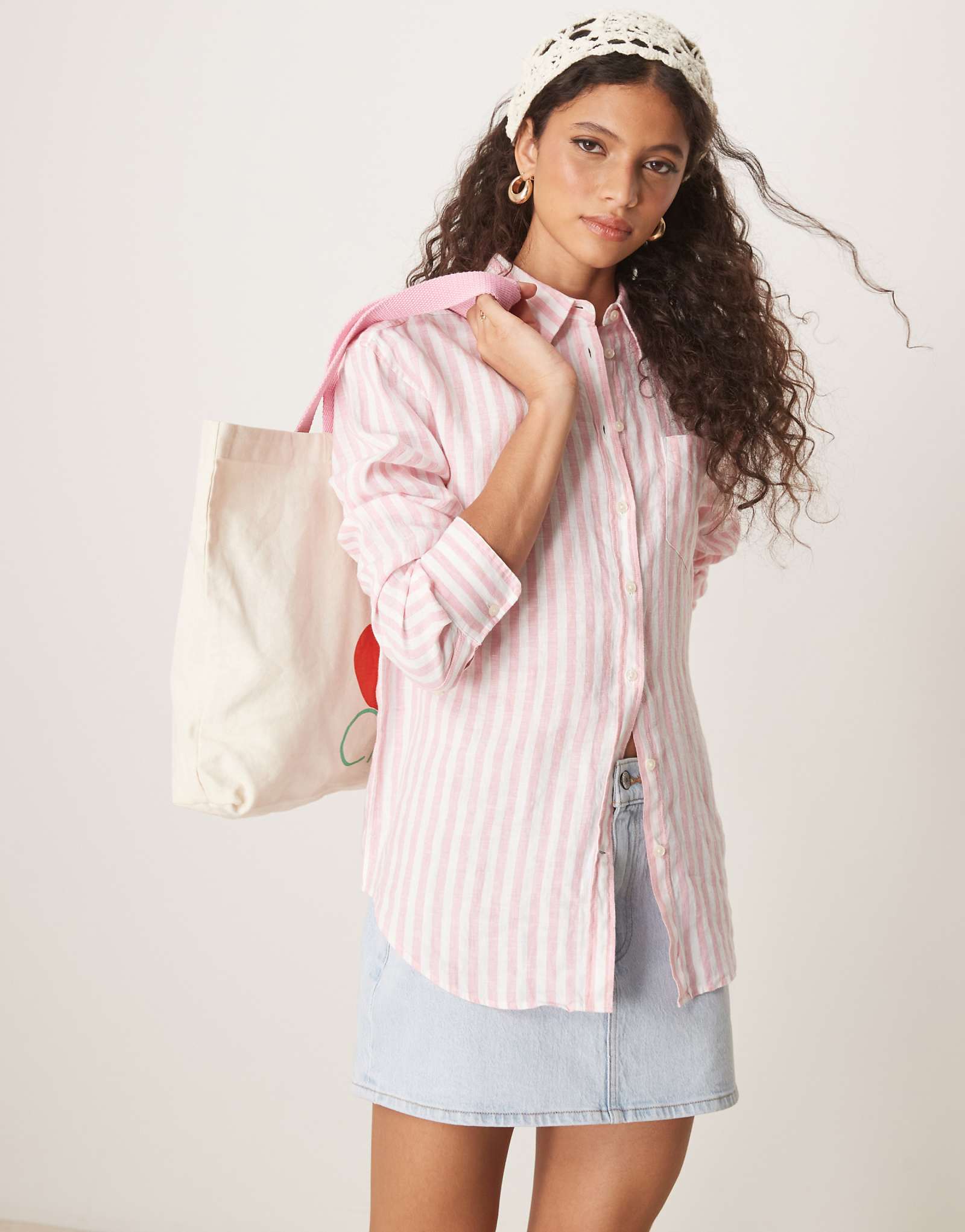 GANT relaxed fit logo linen striped shirt in pink 42190₽