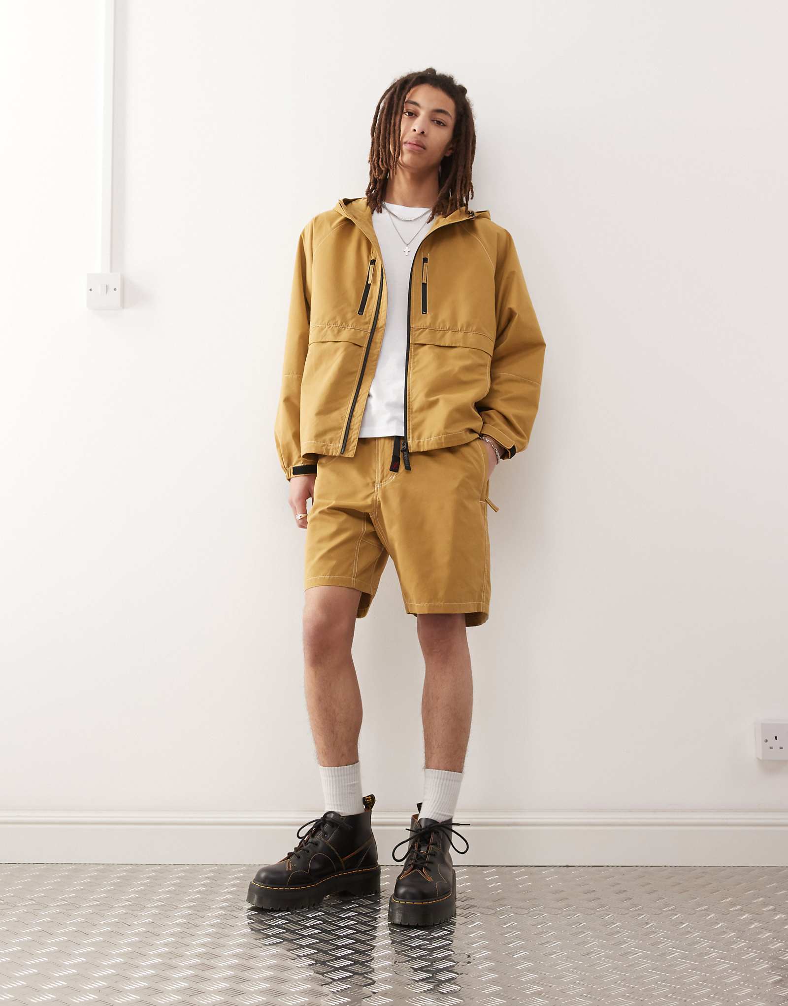 Gramicci Sonora hooded jacket in tan - part of a set 74290₽