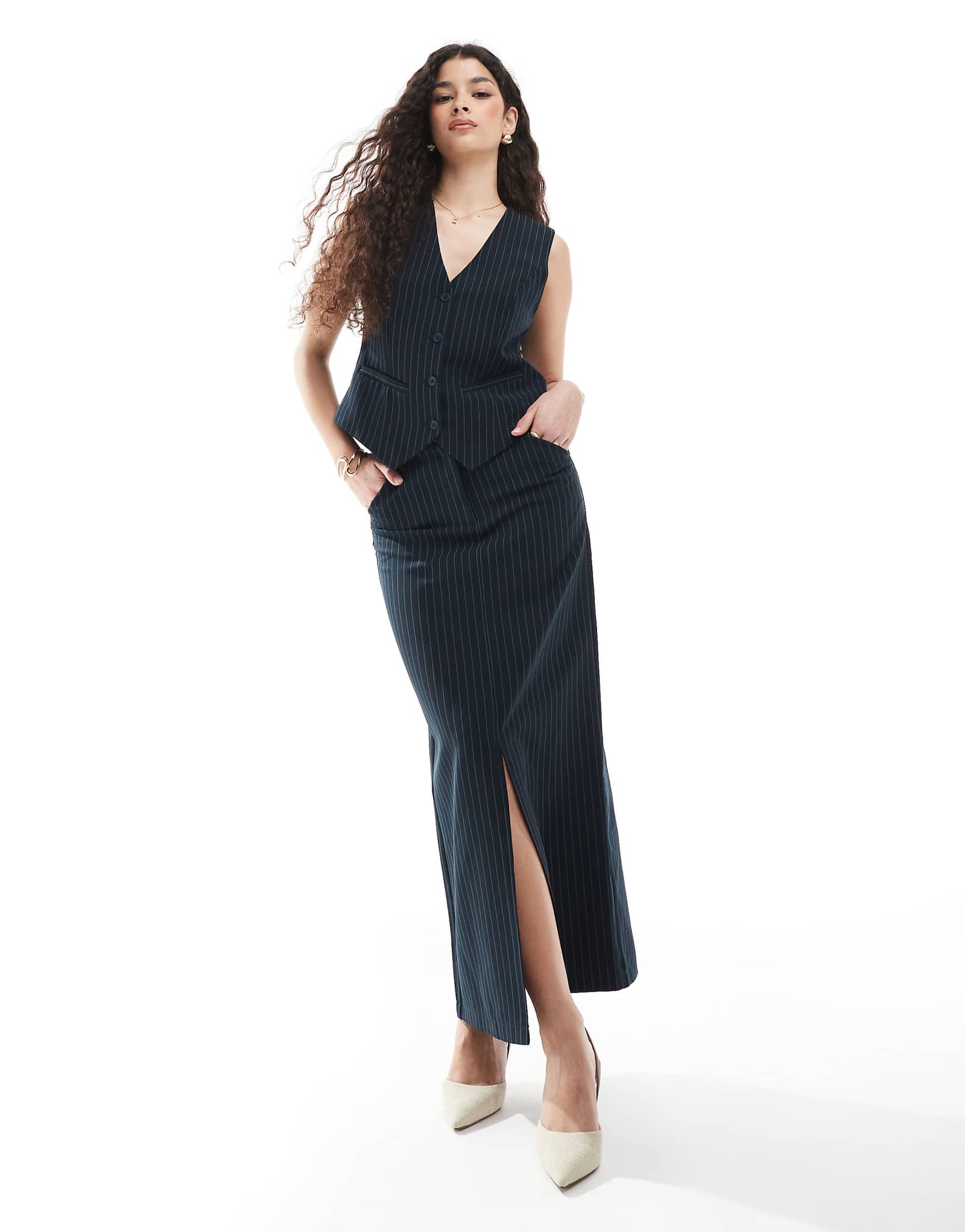 Pieces tailored maxi skirt in navy pinstripe - part of a set 14690₽