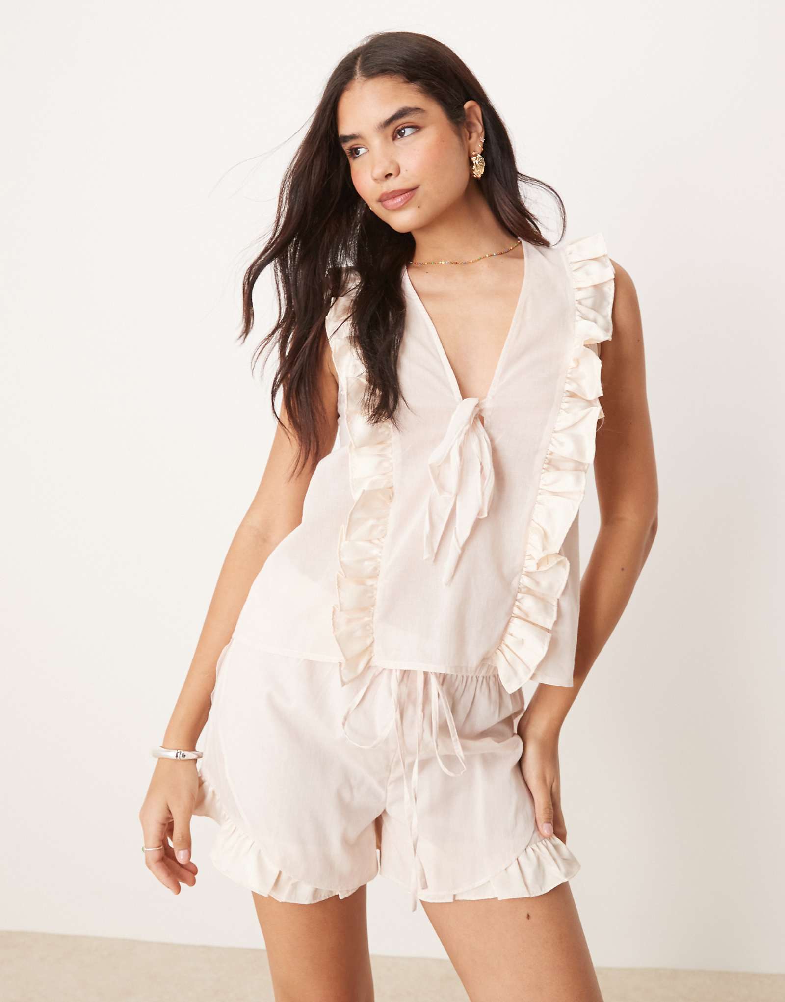 Luna satin ruffle pajama top in baby pink - part of a set 6490₽