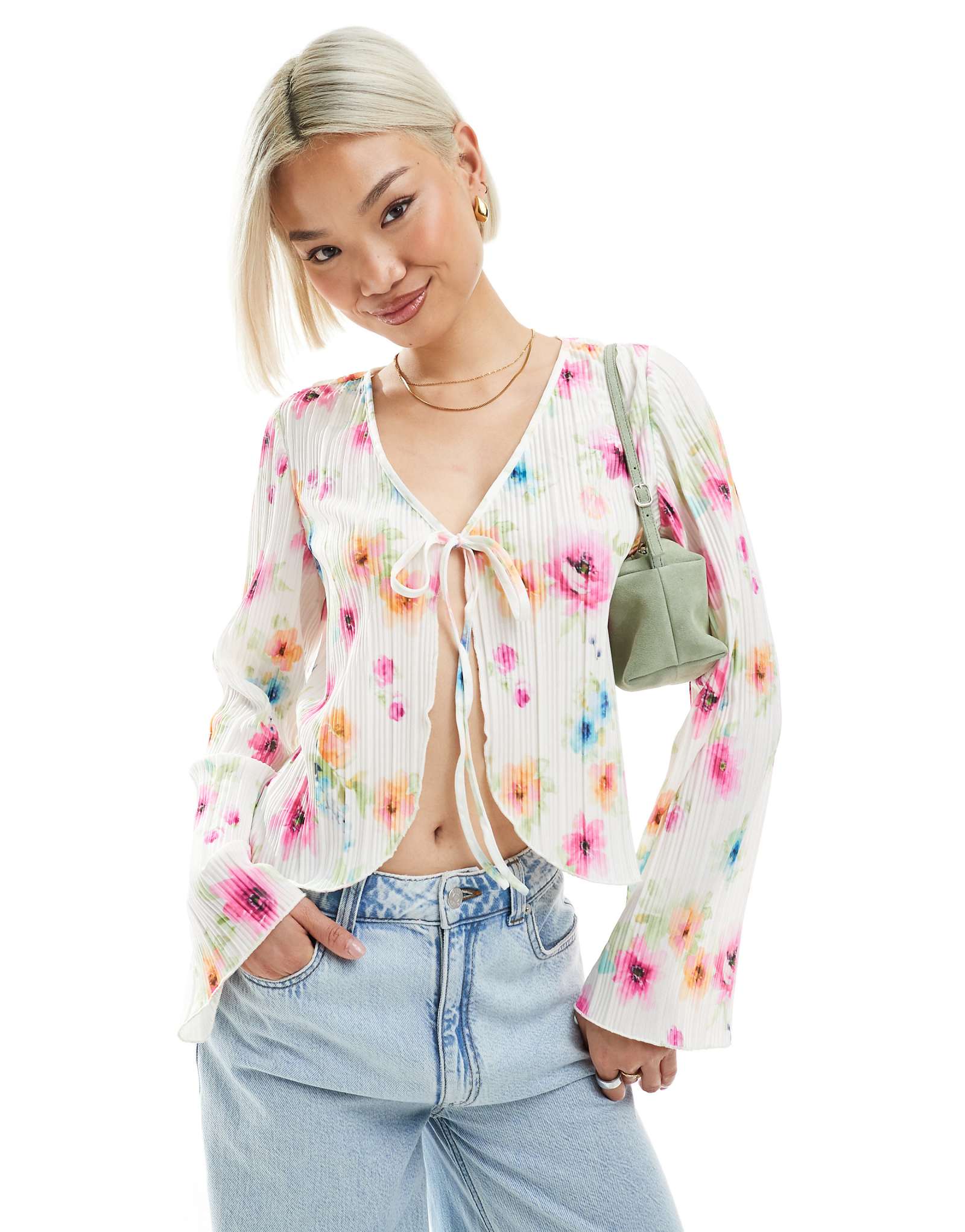 Pieces plisse long sleeve tie front top in white floral print