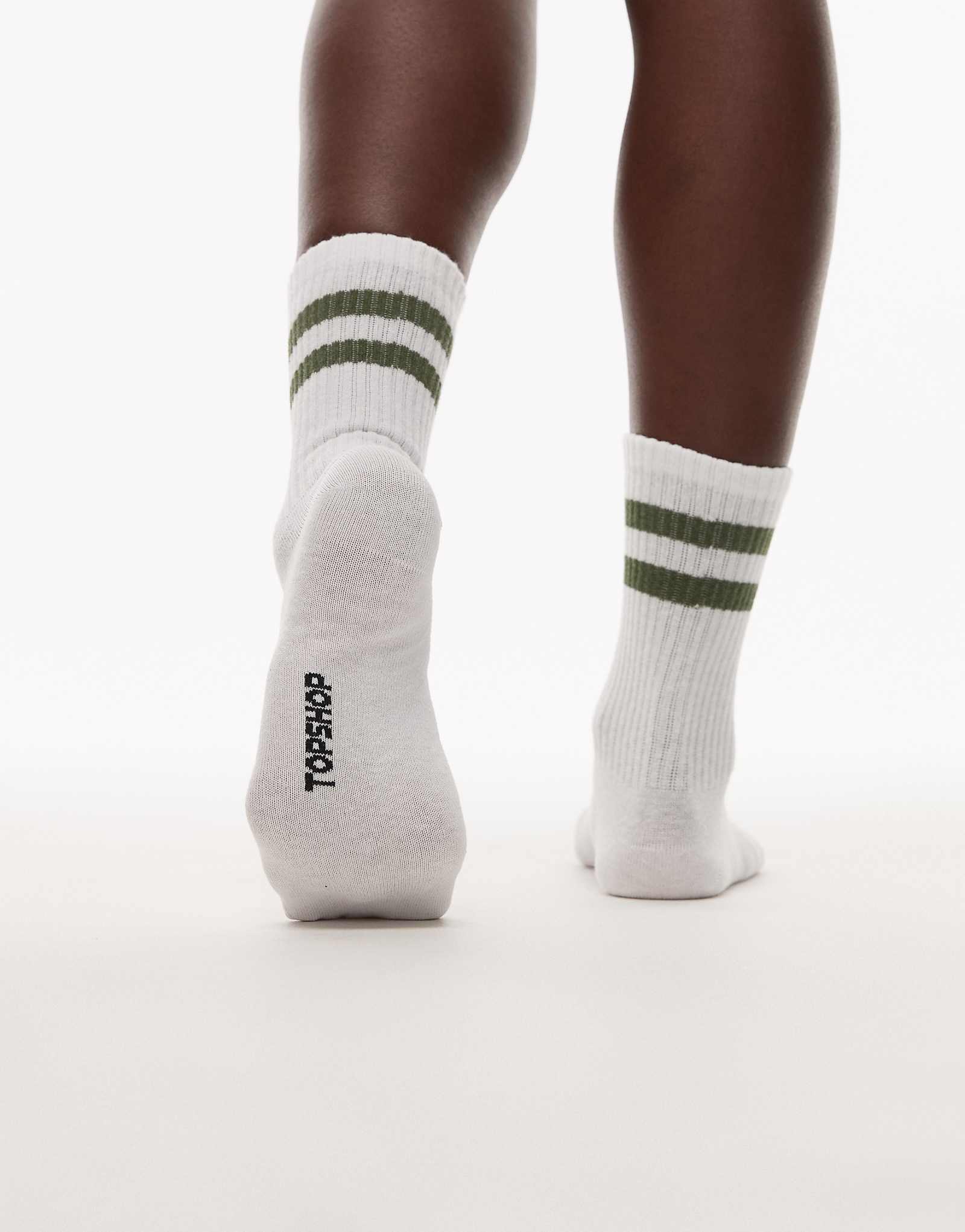 Topshop sporty ribbed socks with stripe in green - white 1890₽