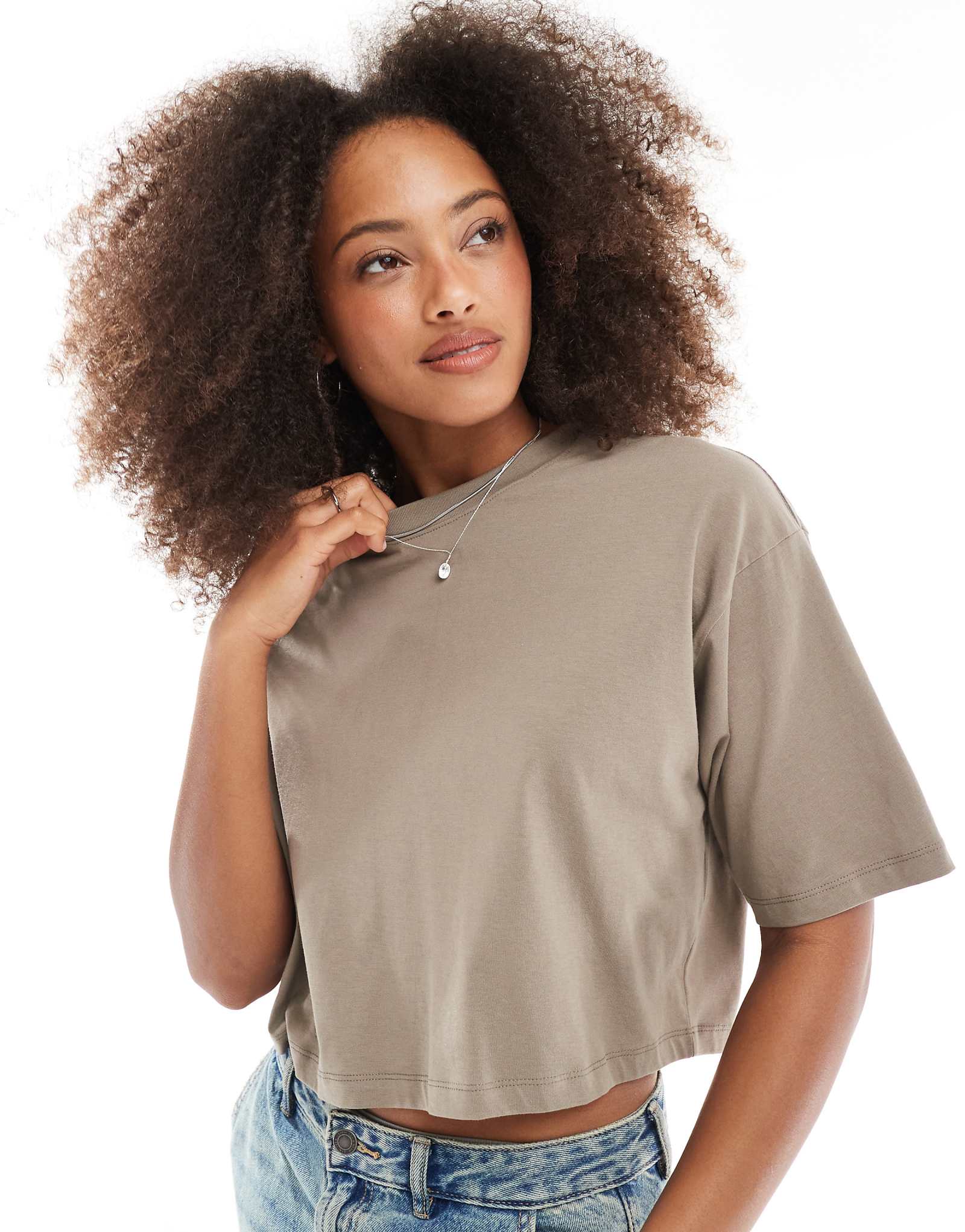 JJXX oversize crop tee in beige 4490₽