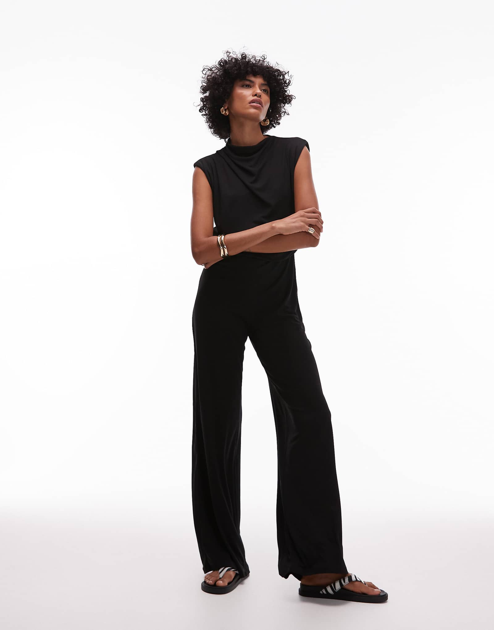 Mango drape neck detail sleeveless jumpsuit in black 20390₽