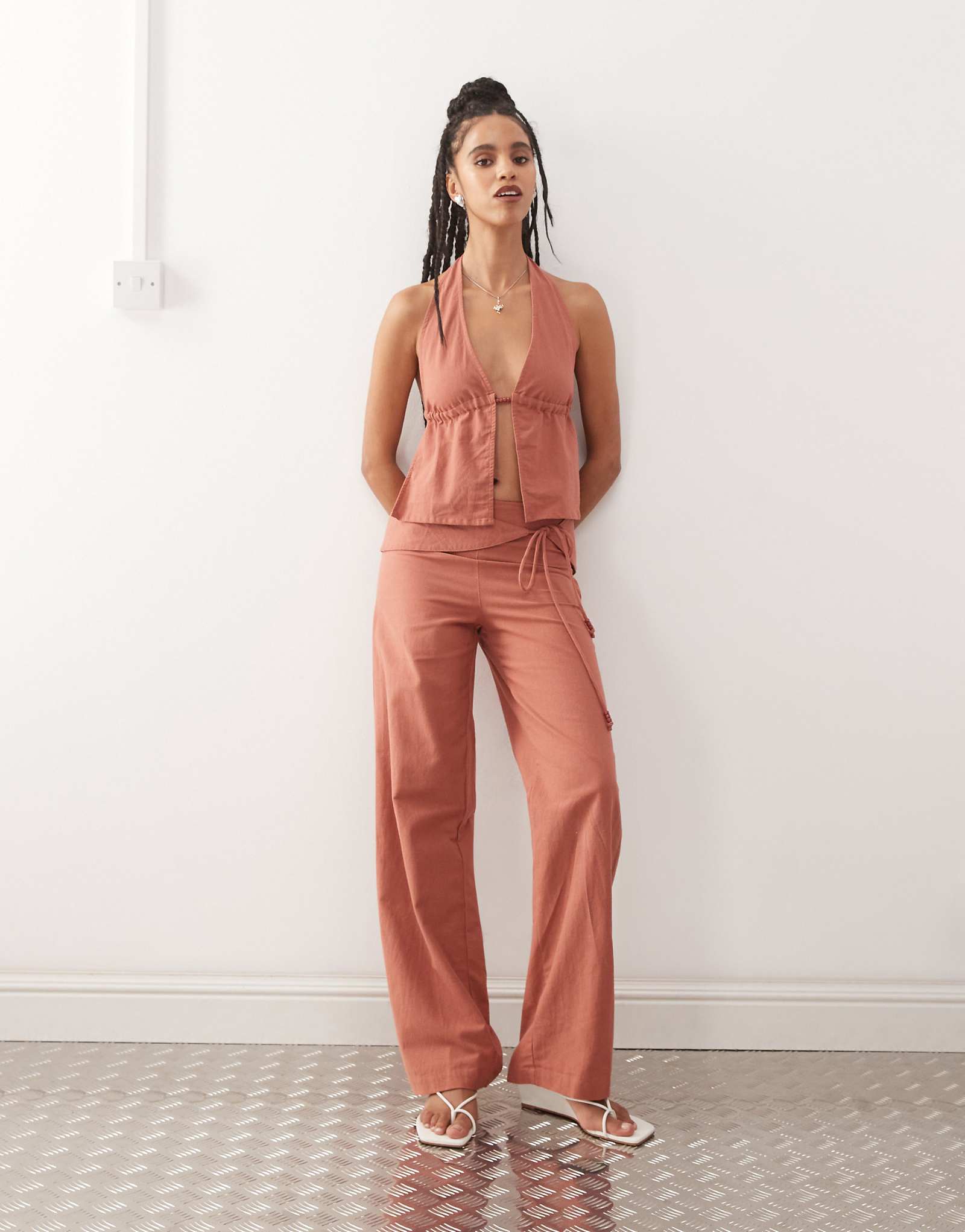 Motel cursa sarong overlay bead detail linen look pants in tuscan red 6290₽