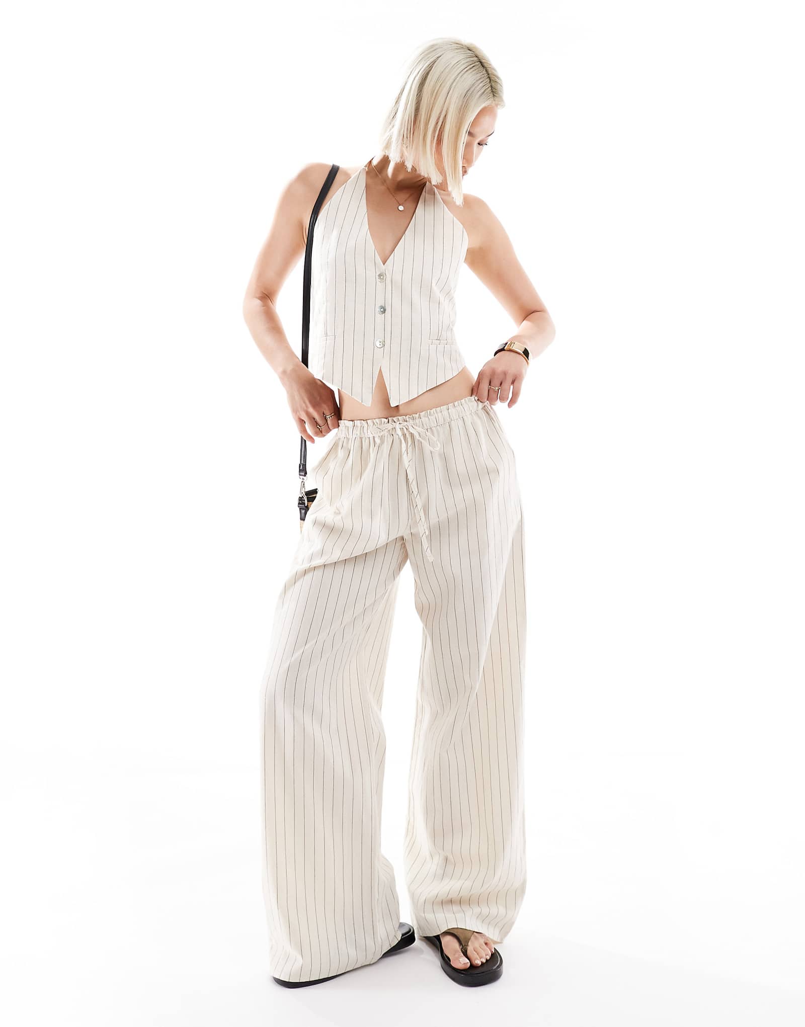 Pull-Bear rustic wide leg pants set in ecru 5590₽