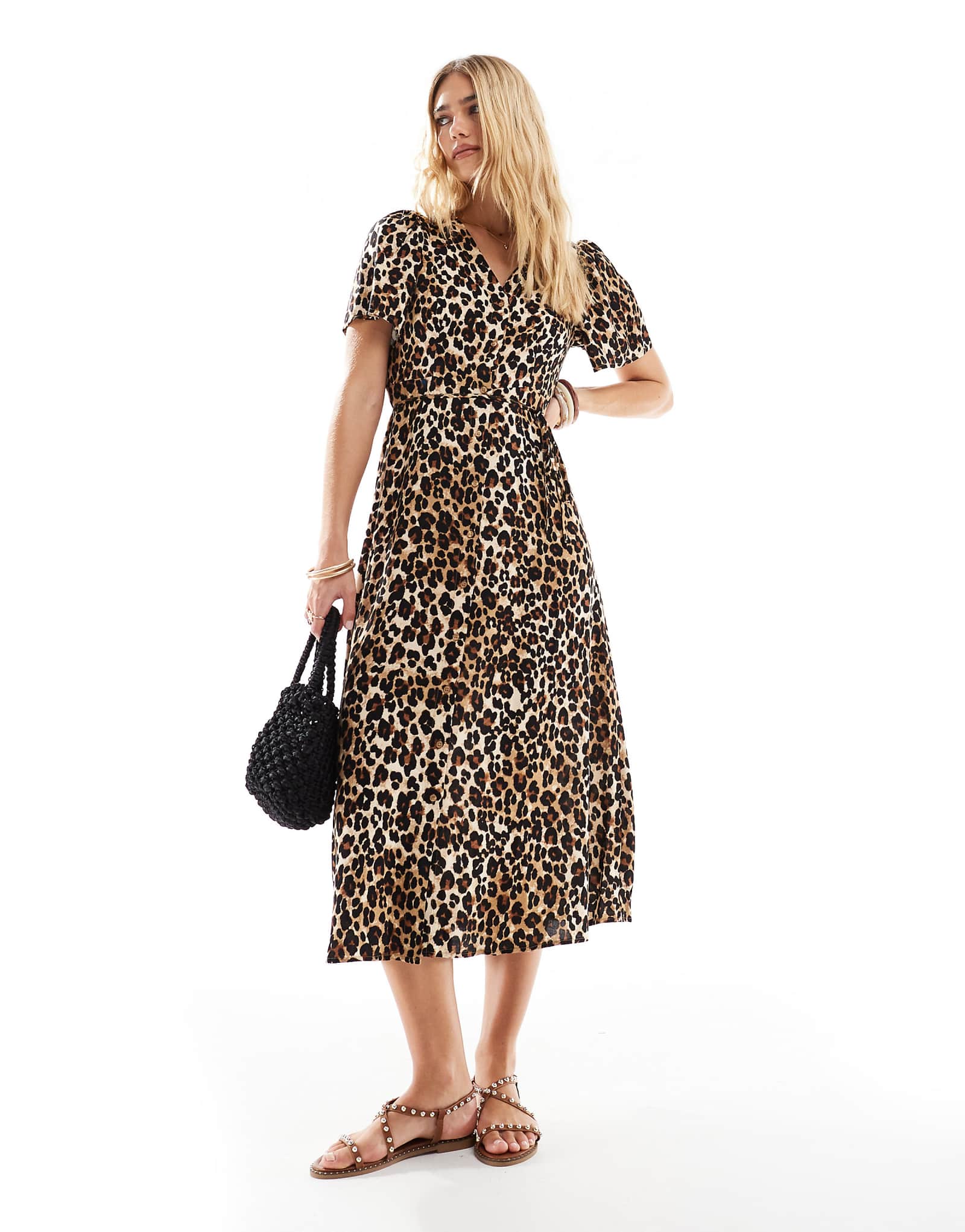 Vero Moda button down maxi dress in leopard print 11590₽