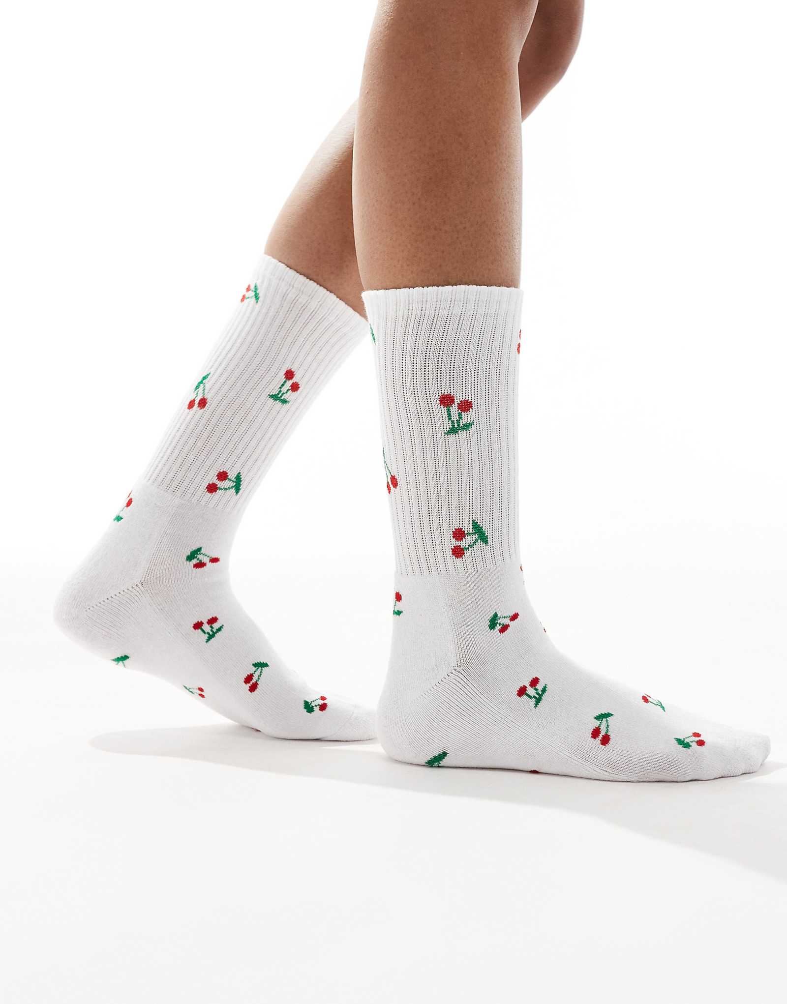 Vero Moda snow white 1990₽