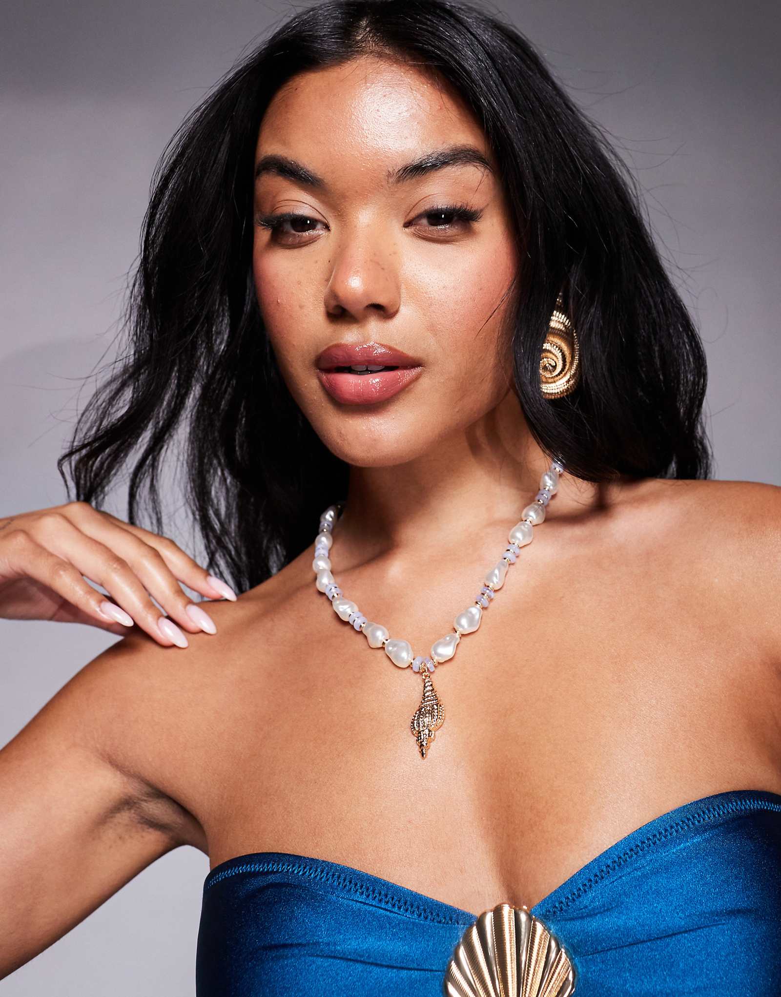 ALDO beachvibes chunky beaded necklace with shell charm 4790₽