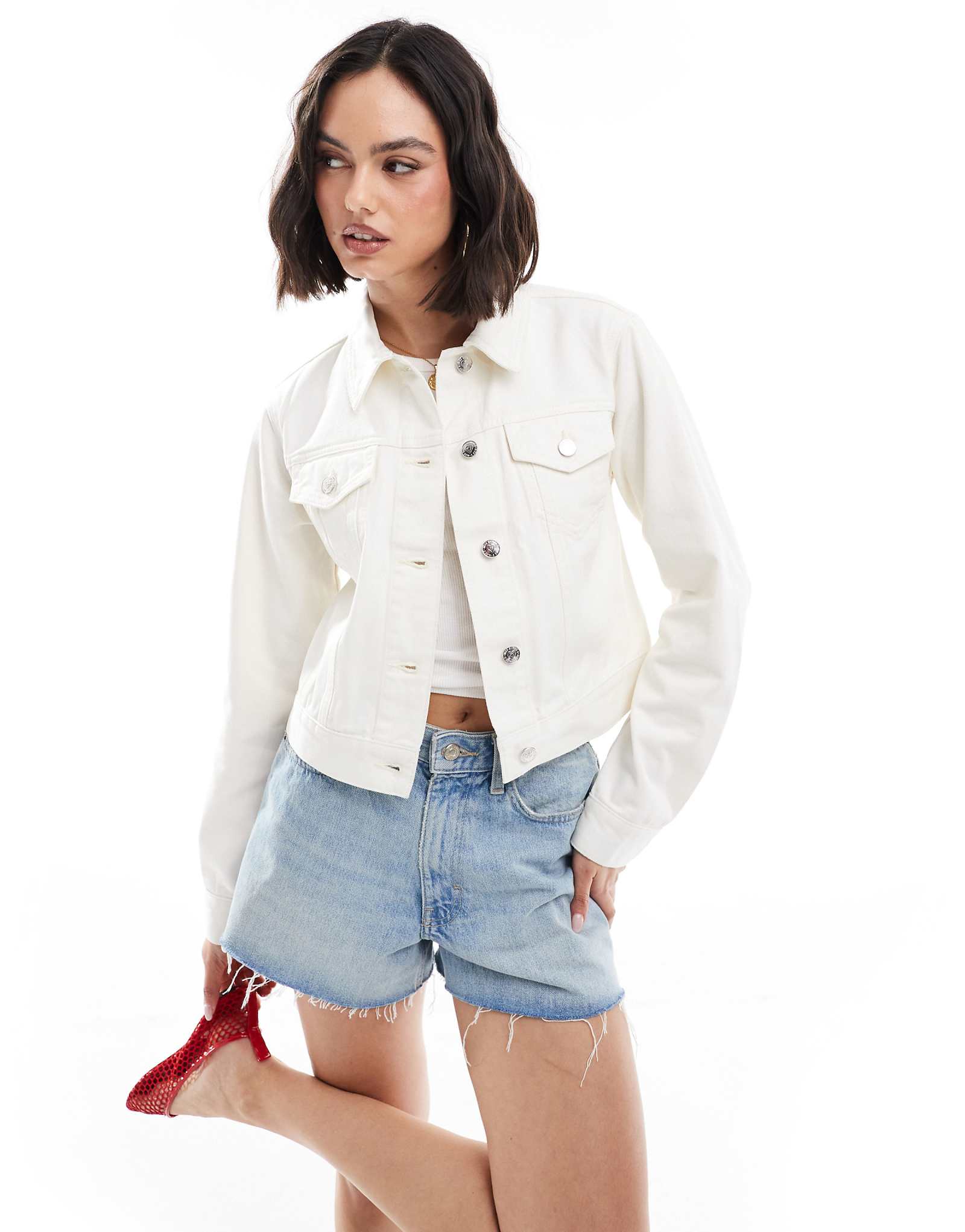 Miss Selfridge denim girlfriend jacket in ecru wash 11190₽