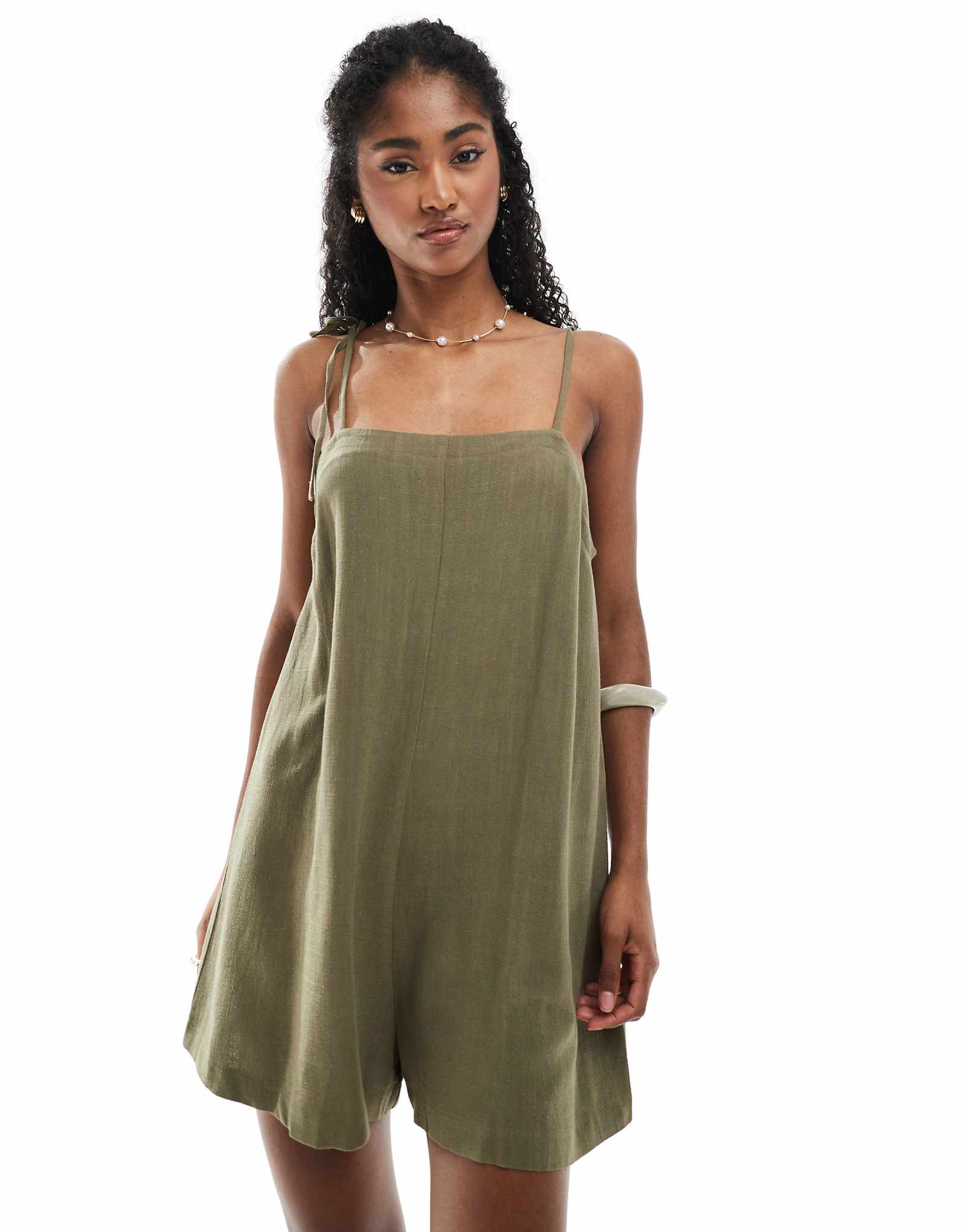 Miss Selfridge linen blend tie shoulder romper in khaki 7890₽