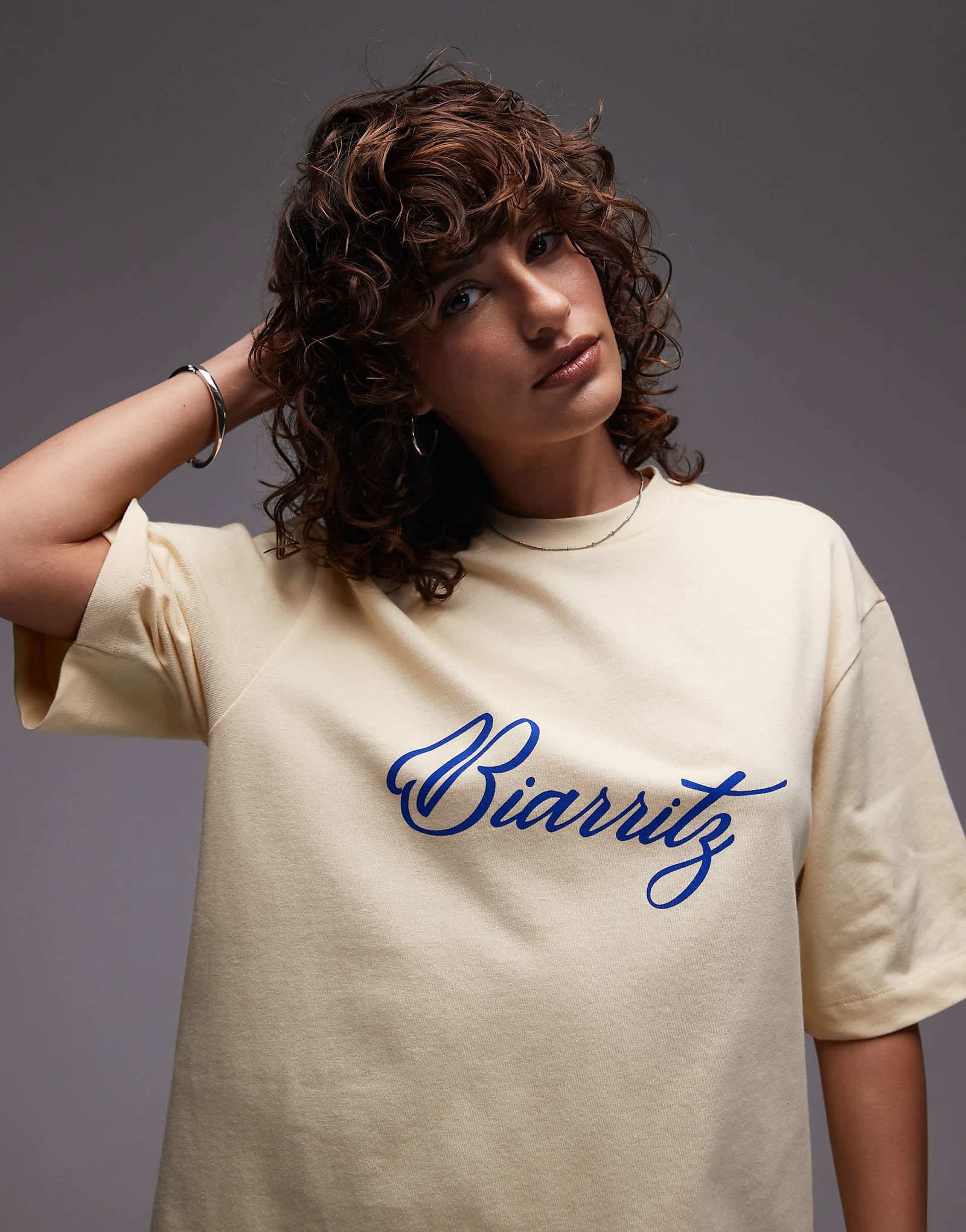 Topshop jersey Biarritz graphic oversized T-shirt in buttermilk yellow 5690₽