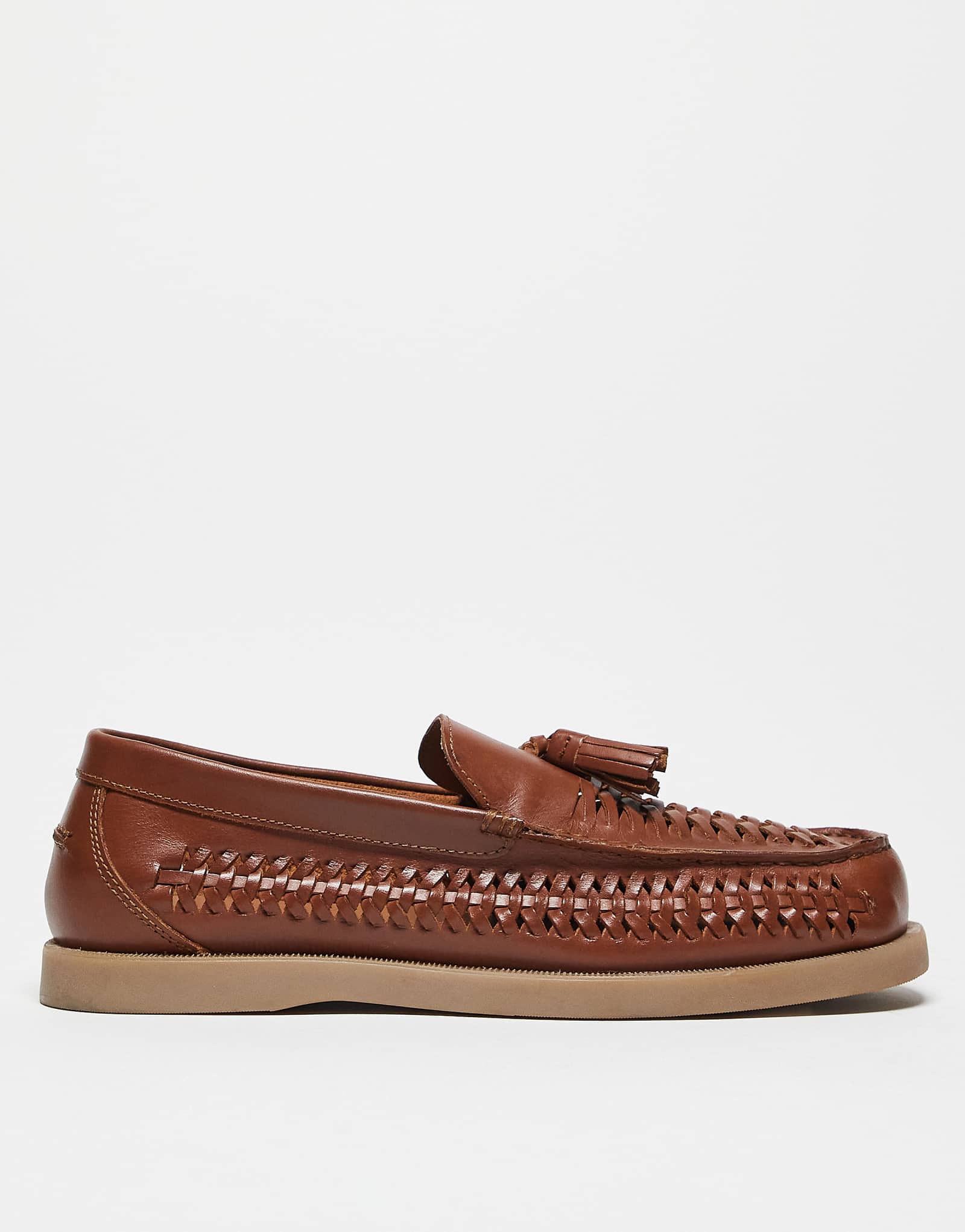 ASOS DESIGN loafers in tan leather with weave 11390₽