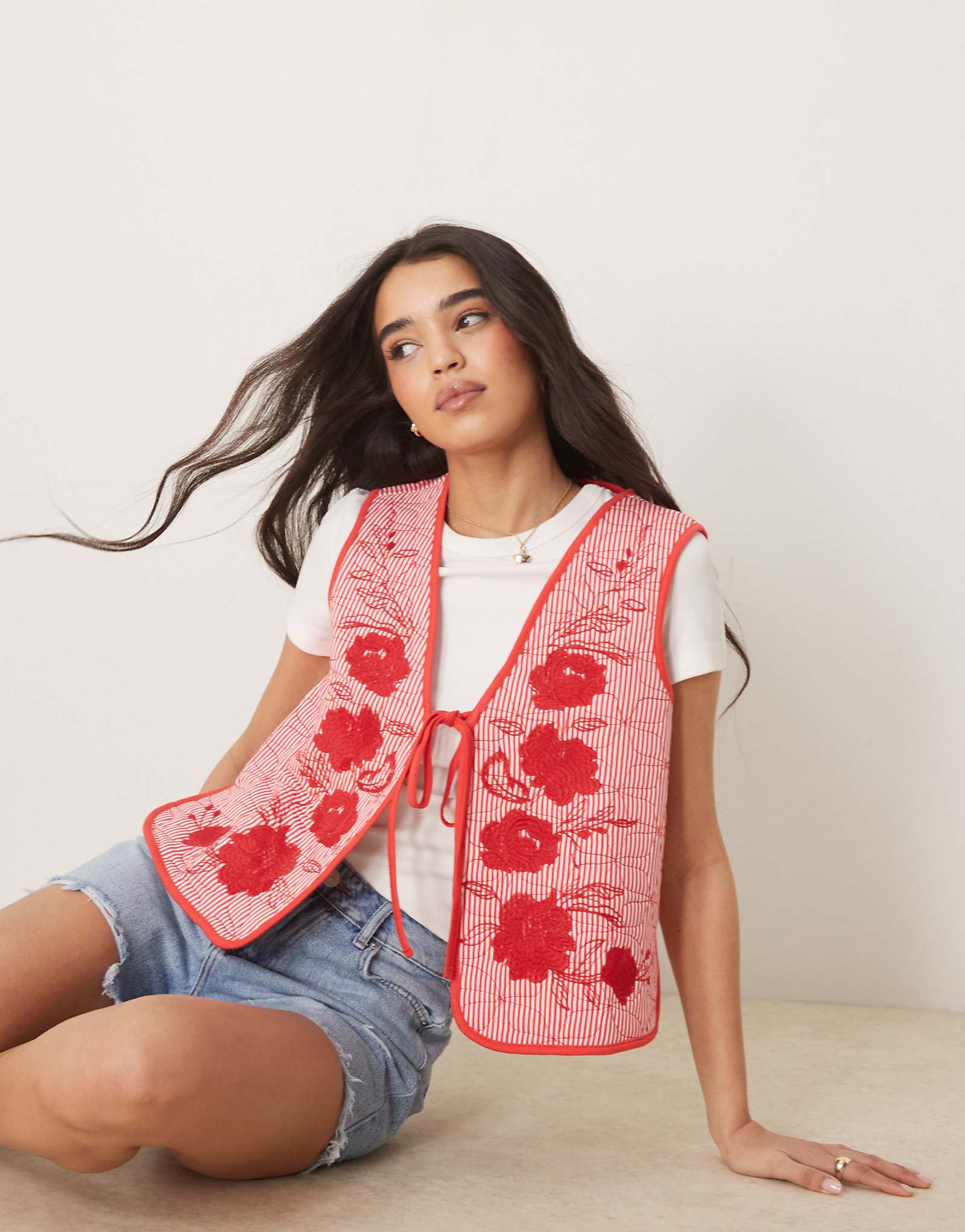 ASOS DESIGN quilted vest with striped red and white embroidery 7390₽