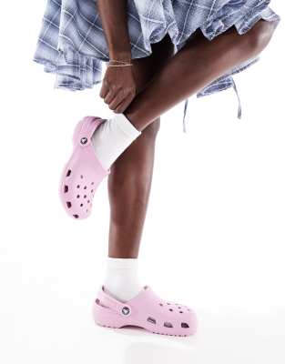 Классические сабо Crocs в цвете гортензия