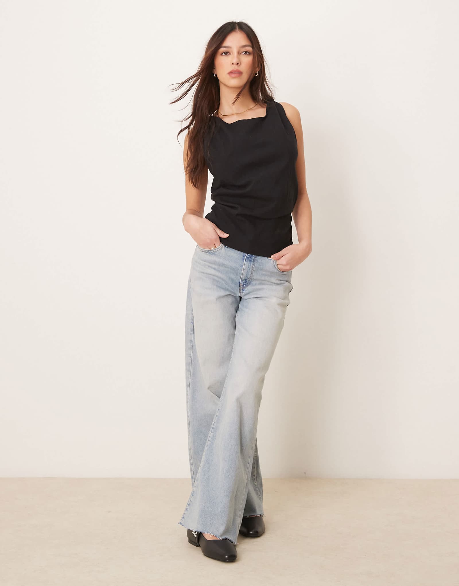 Free People kaylor linen blend backless shift top in black 8890₽