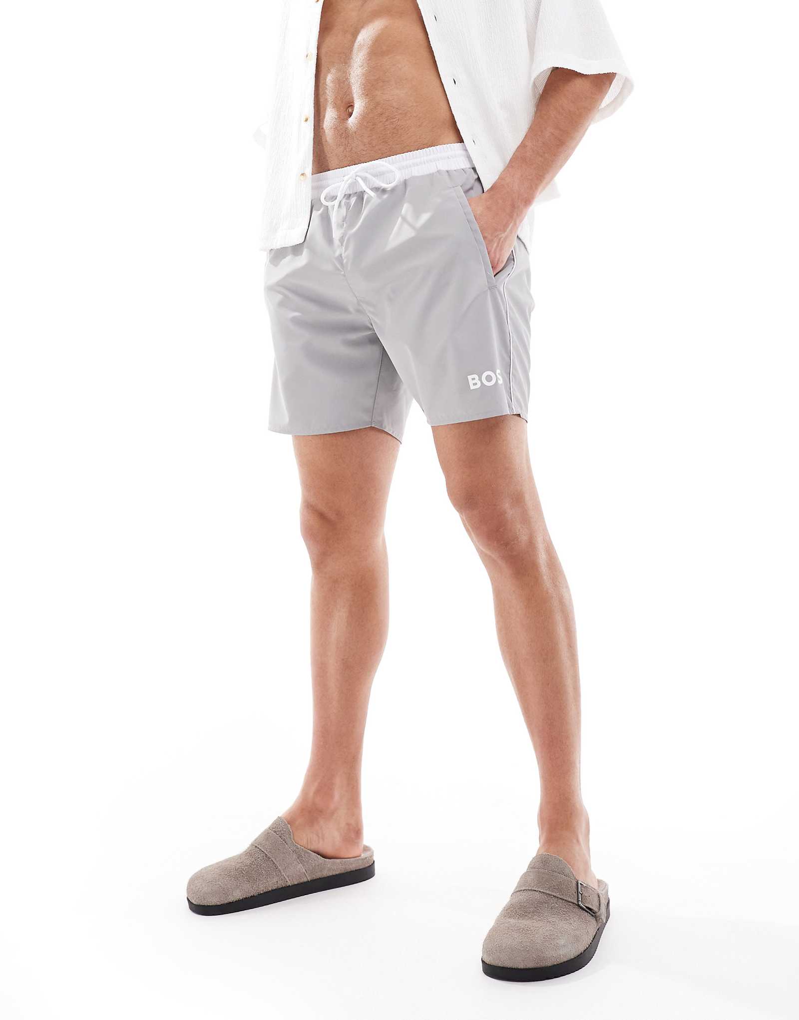 BOSS Starfish swim shorts in gray and white 10490₽