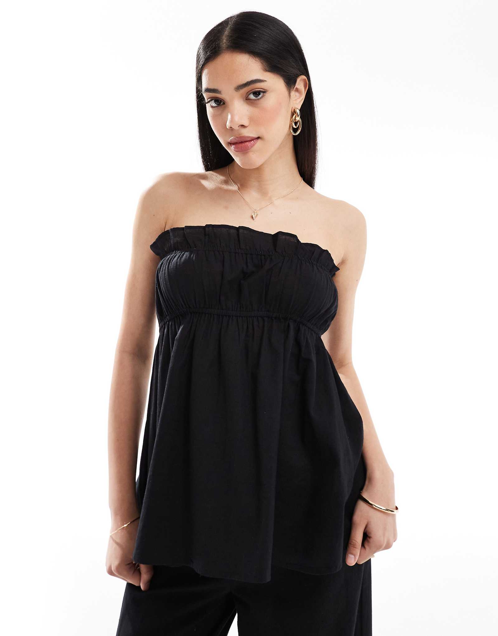 Esme Exclusive ruched bandeau linen mix top in black 3390₽