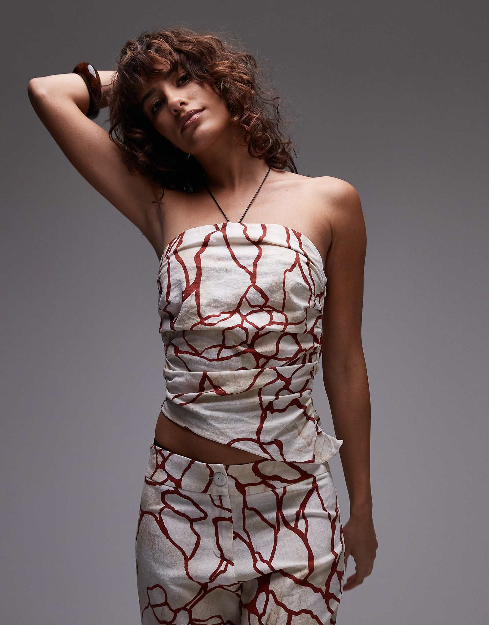 LAAGAM panot marble bandeau top with red abstract print - part of a set 14590₽