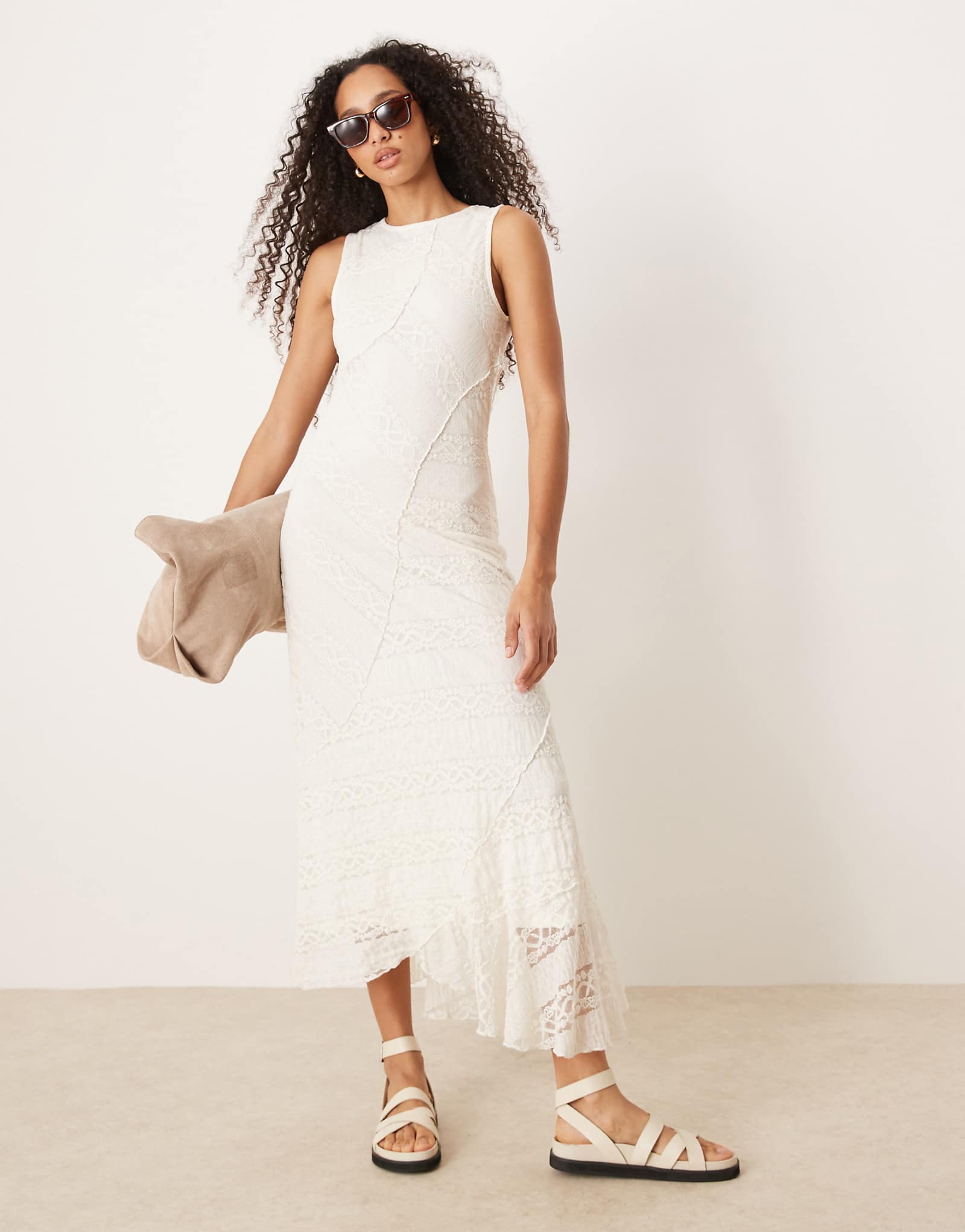 Gina Tricot antique lace craft sleeveless asymmetric hem midi dress in natural off-white 14890₽