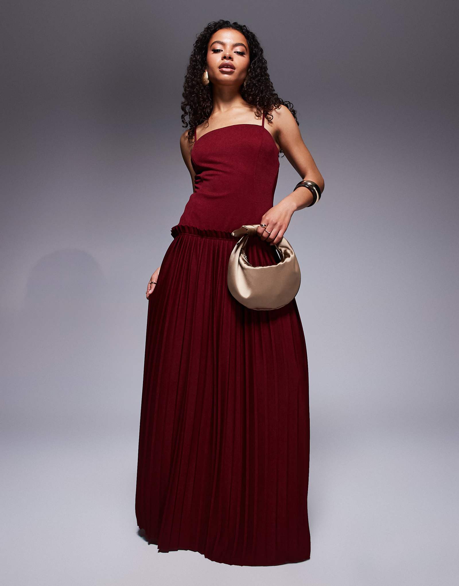 ASOS DESIGN Petite square neck pleated maxi dress with dropped waist in wine 7890₽