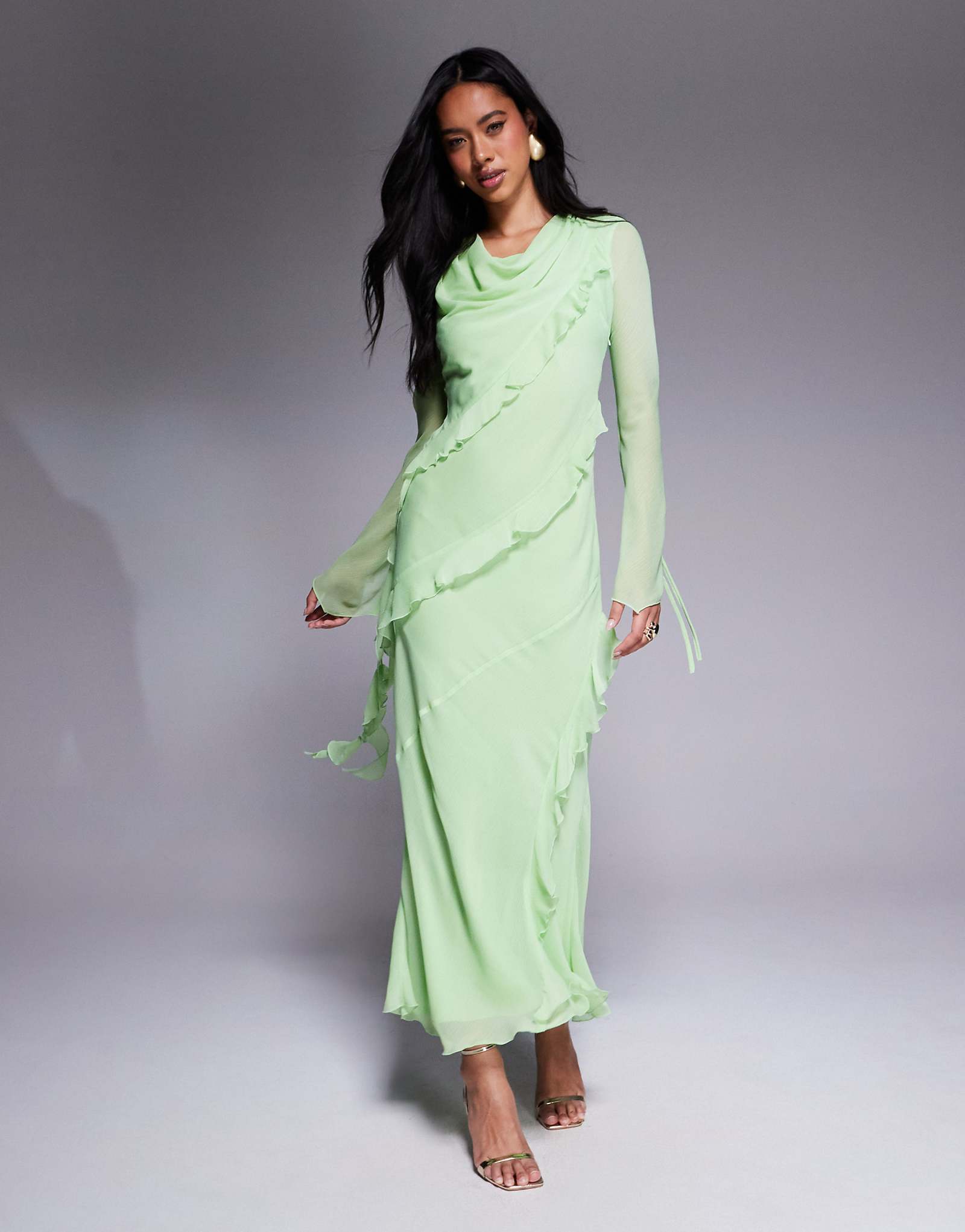 Daska chiffon ruffle maxi dress in pistachio 15990₽